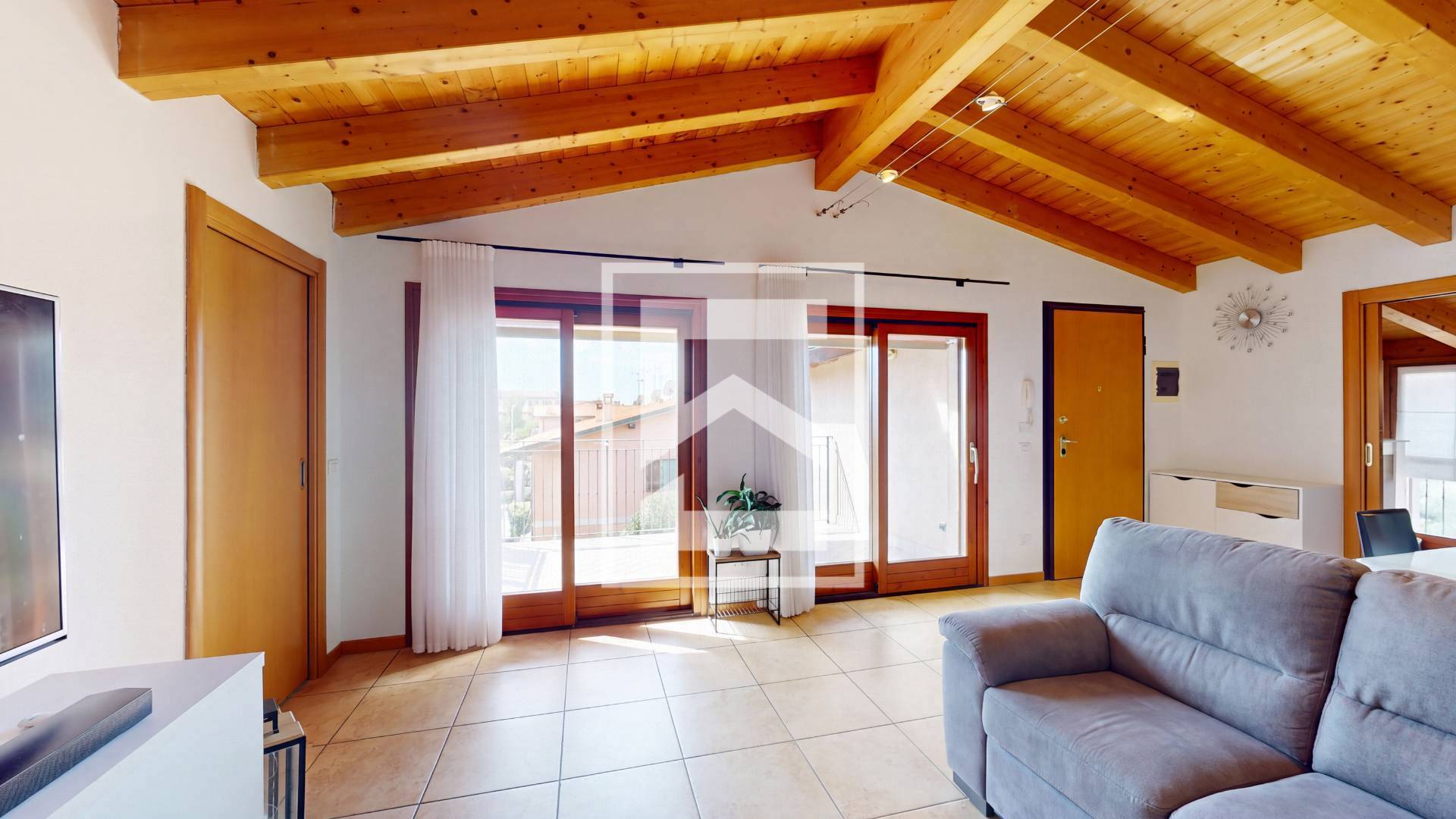 Appartamento in vendita a Desenzano del Garda, San Martino della Battaglia