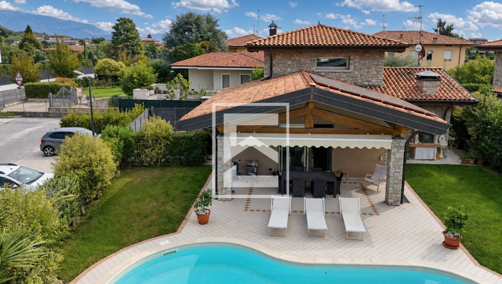Villa singola in vendita a Manerba del Garda, Solarolo