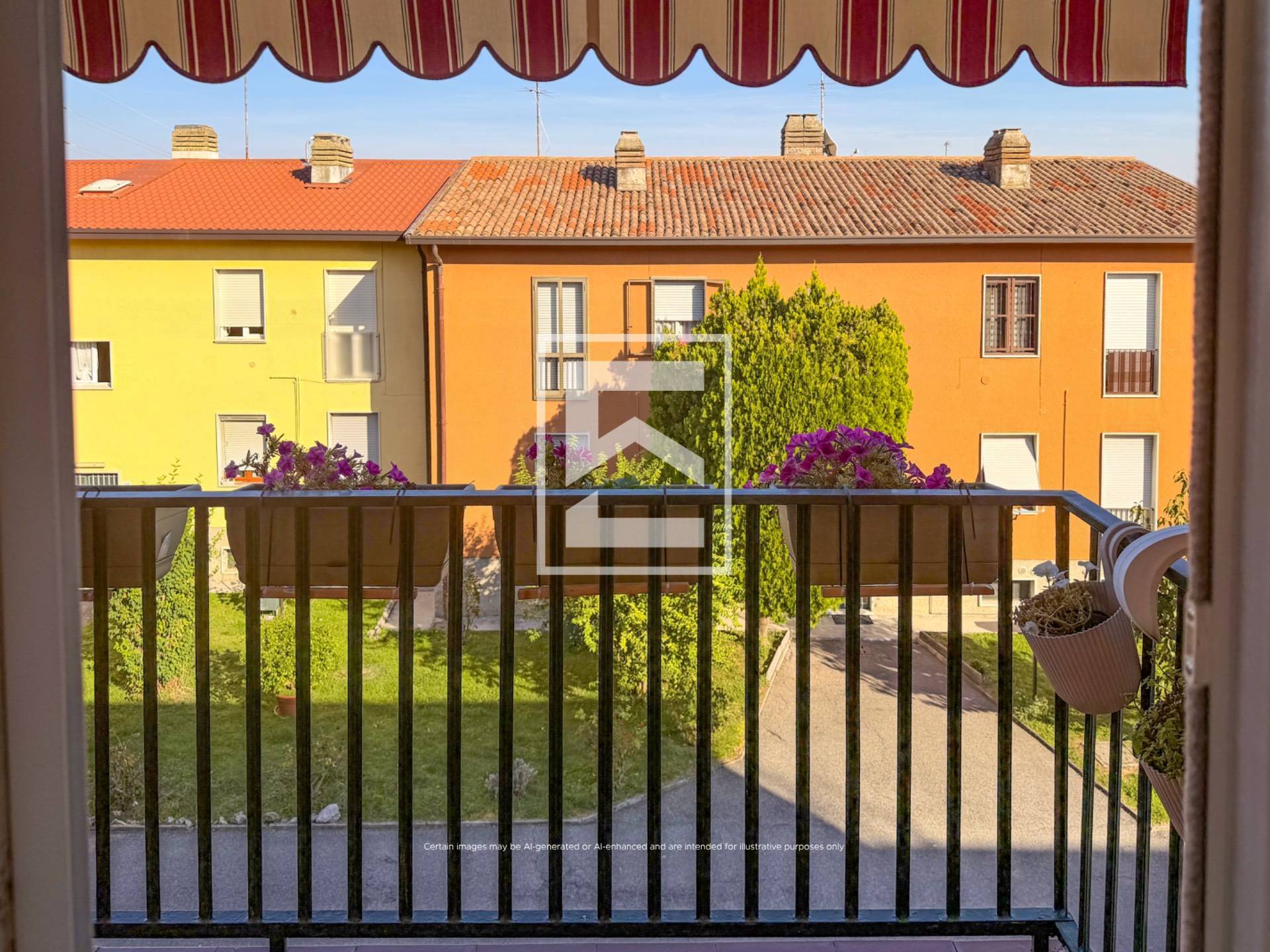 Appartamento in vendita a Desenzano del Garda, Desenzano del Garda