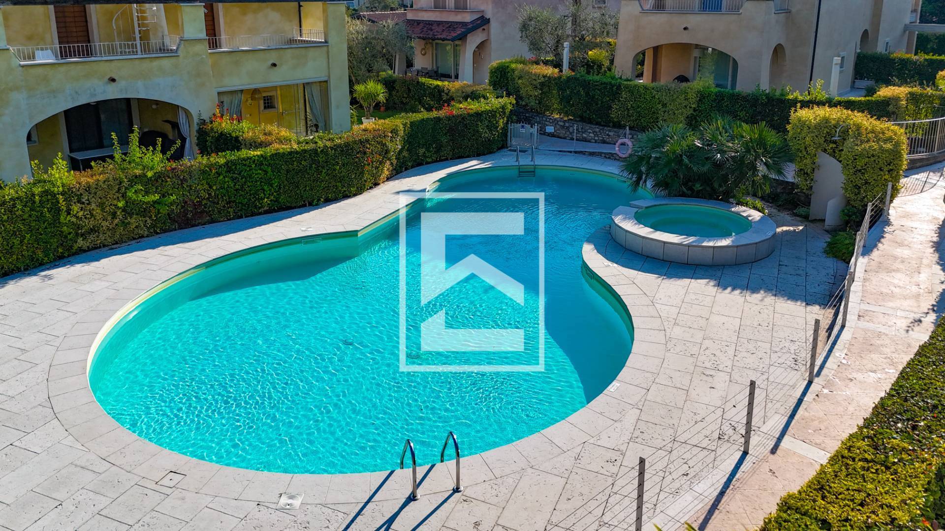 Villa singola in vendita a Manerba del Garda, Solarolo