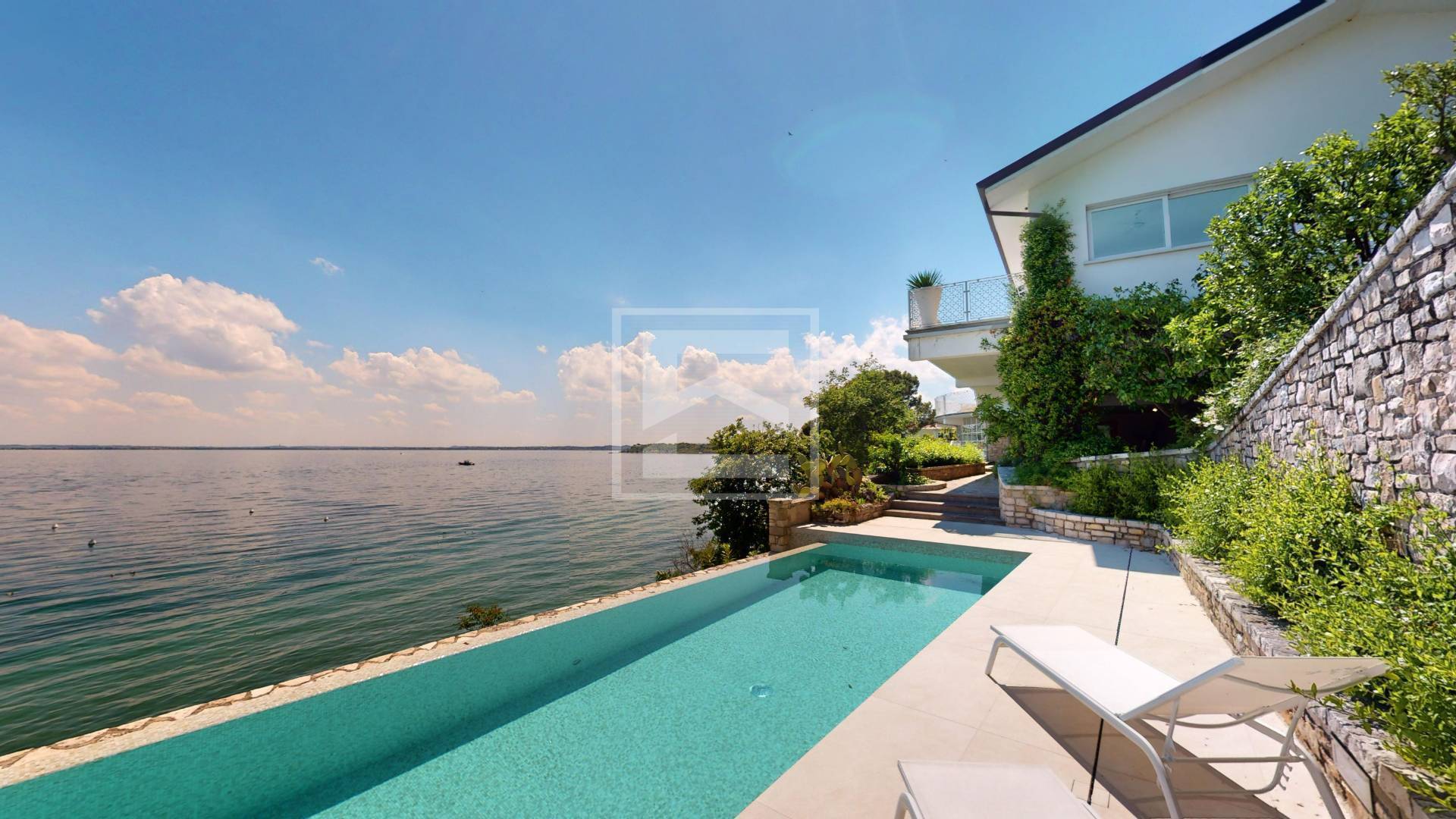 Villa singola in vendita a Manerba del Garda