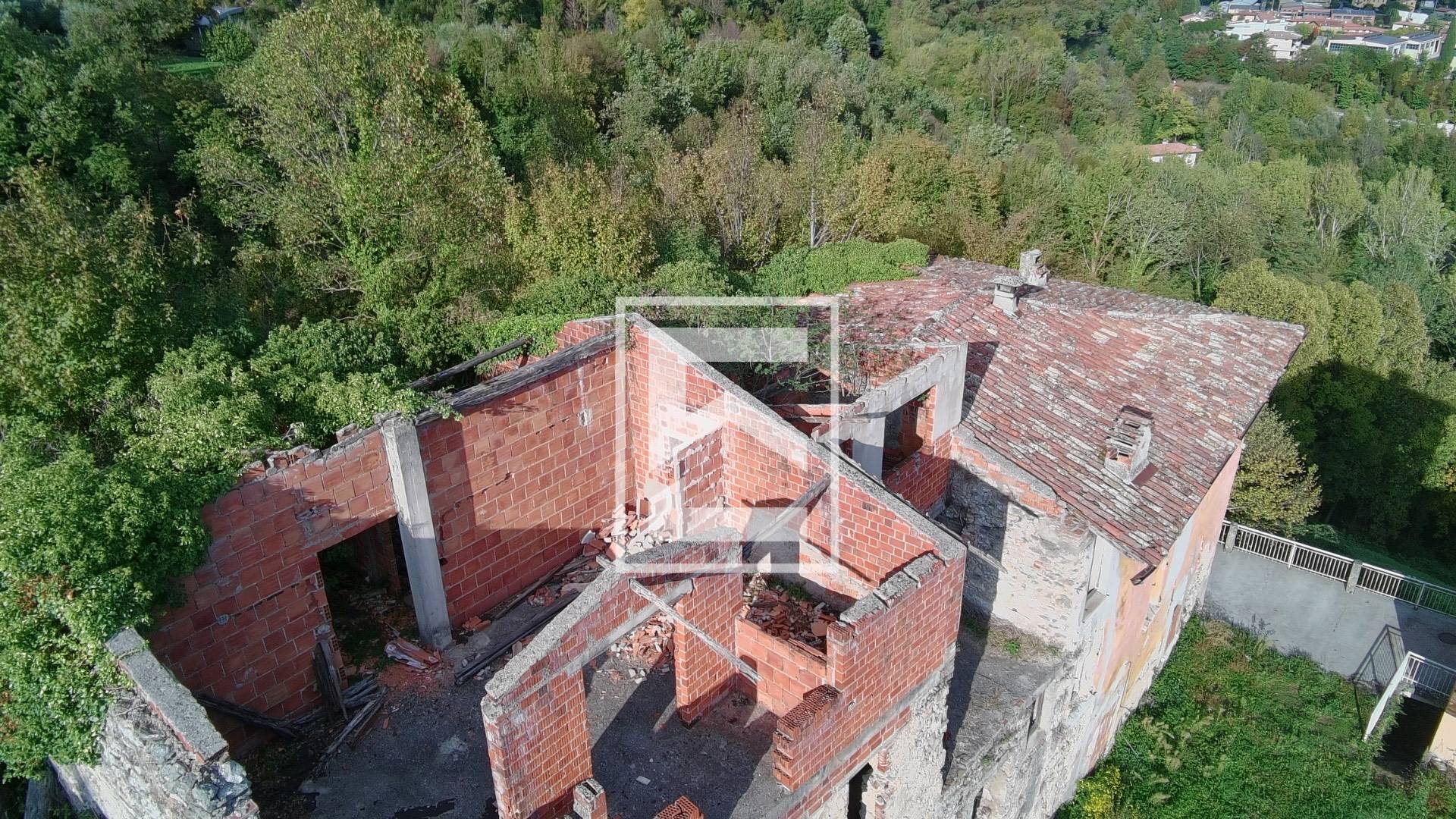 Rustico in vendita a Villanuova sul Clisi