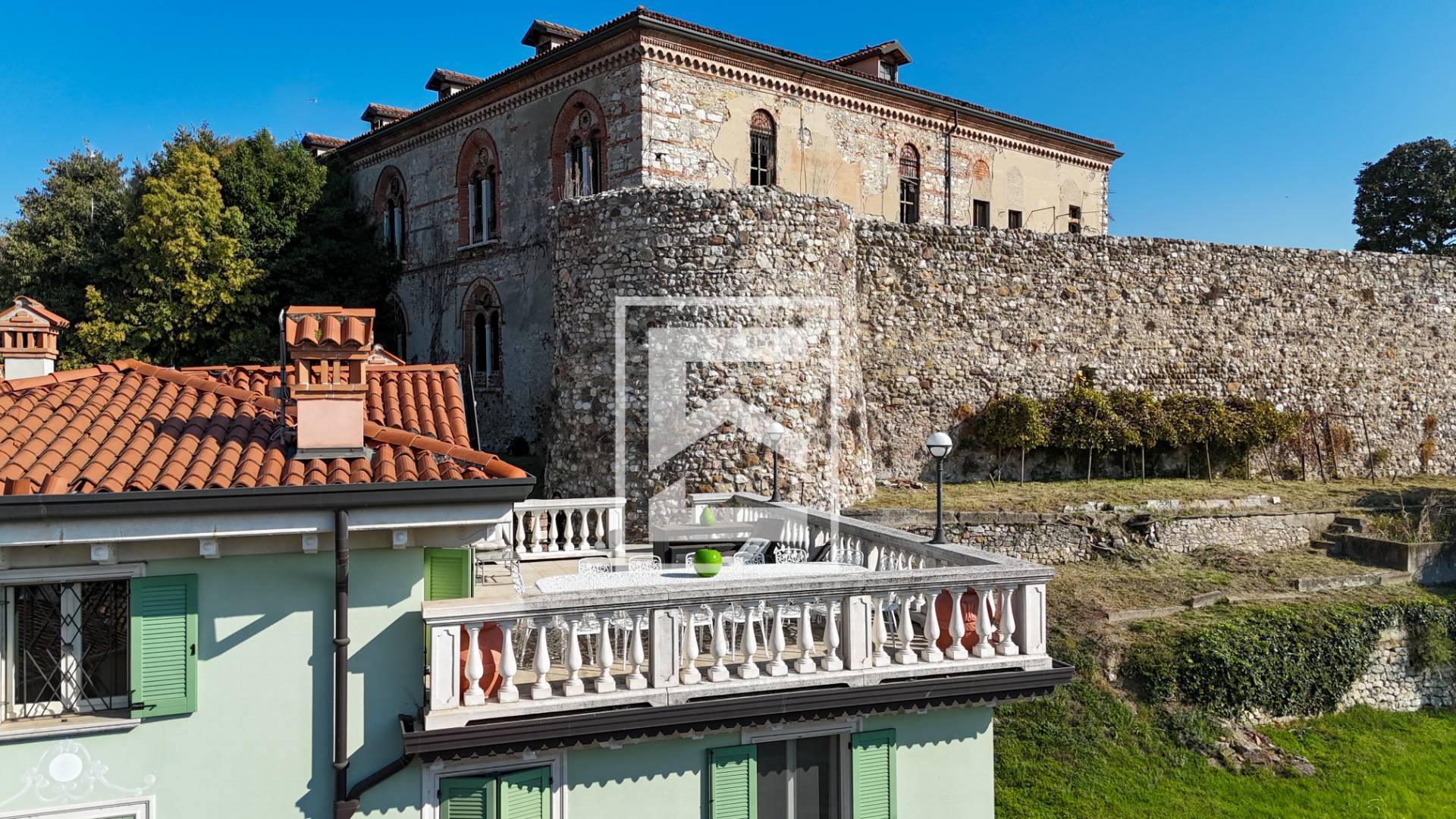 Attico/Mansarda in vendita a Desenzano del Garda, Desenzano del Garda