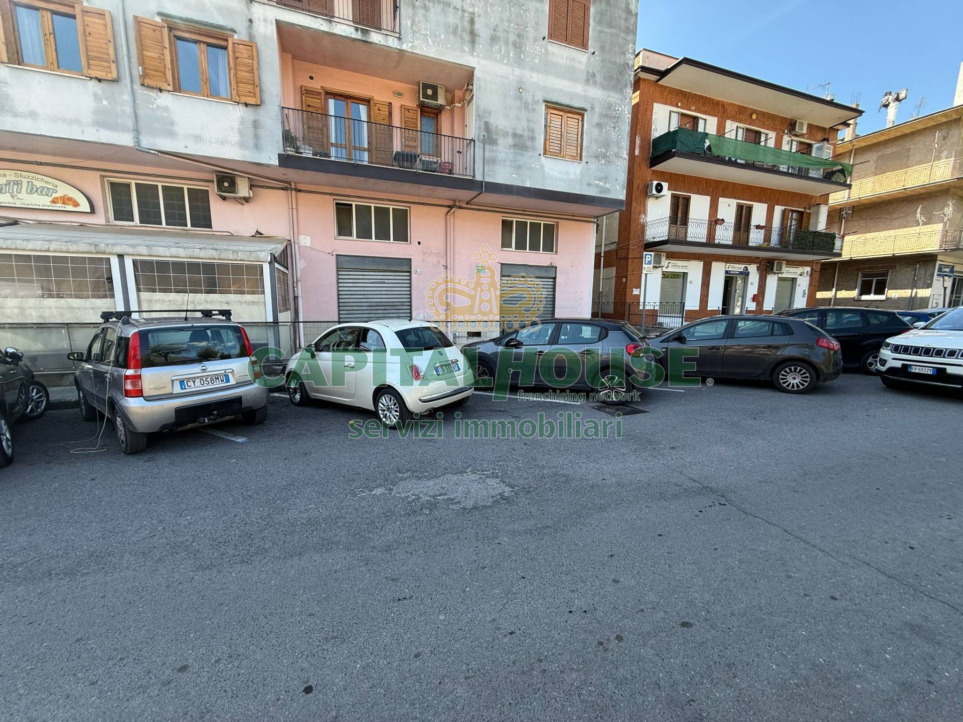 Commerciale in affitto a Siano
