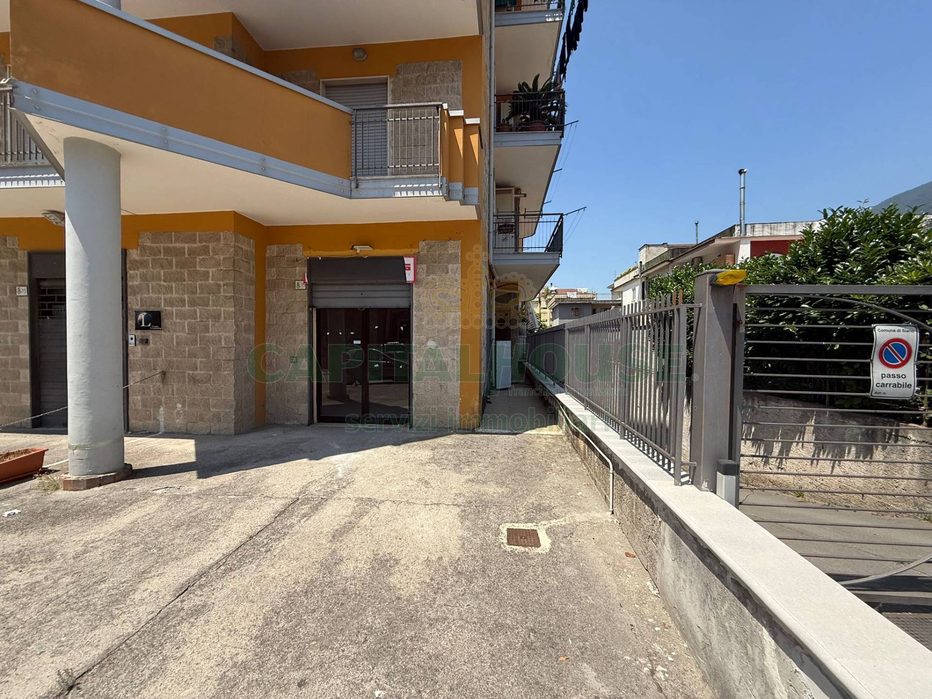 Commerciale in vendita a Siano