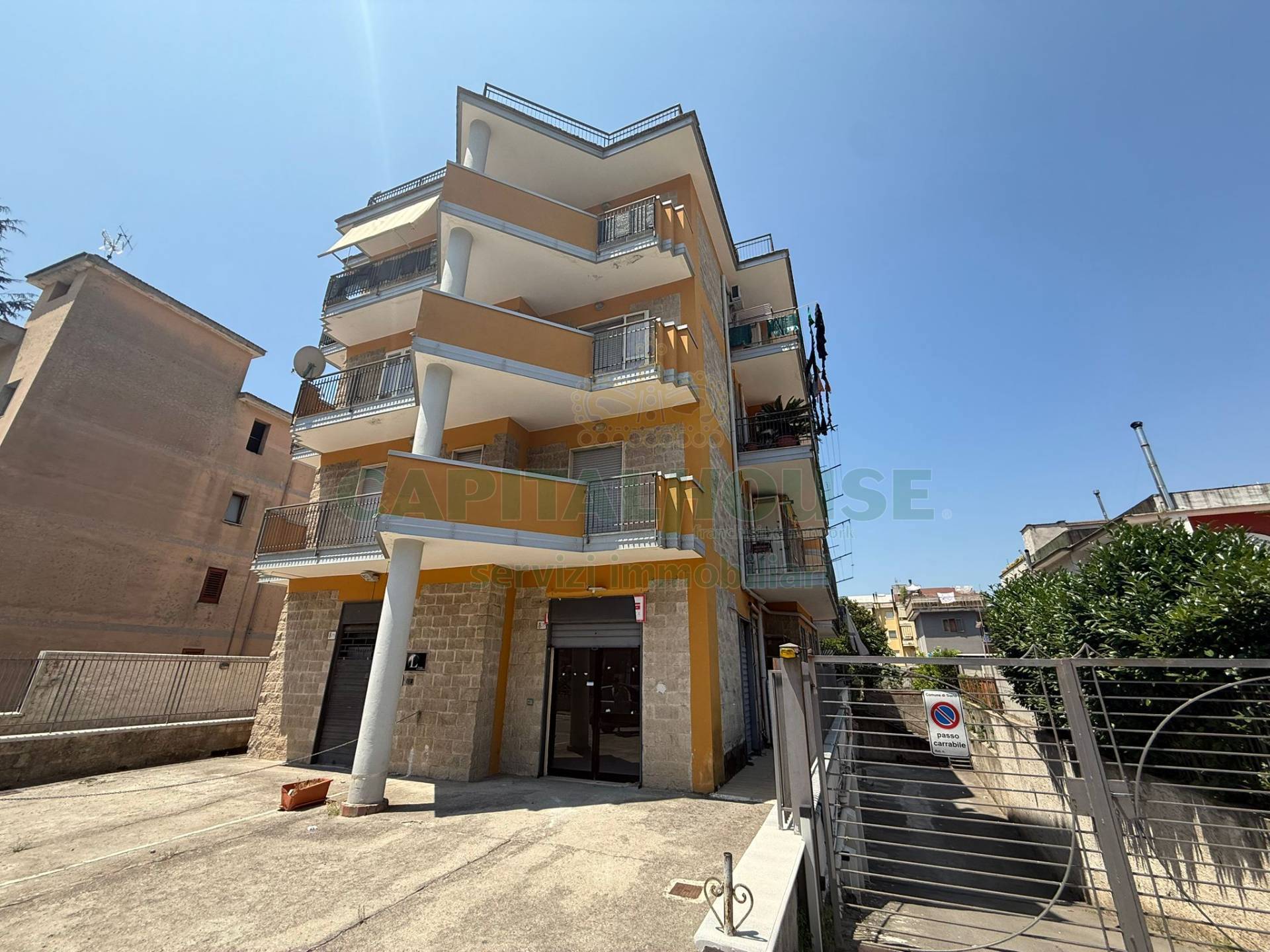 Commerciale in vendita a Siano