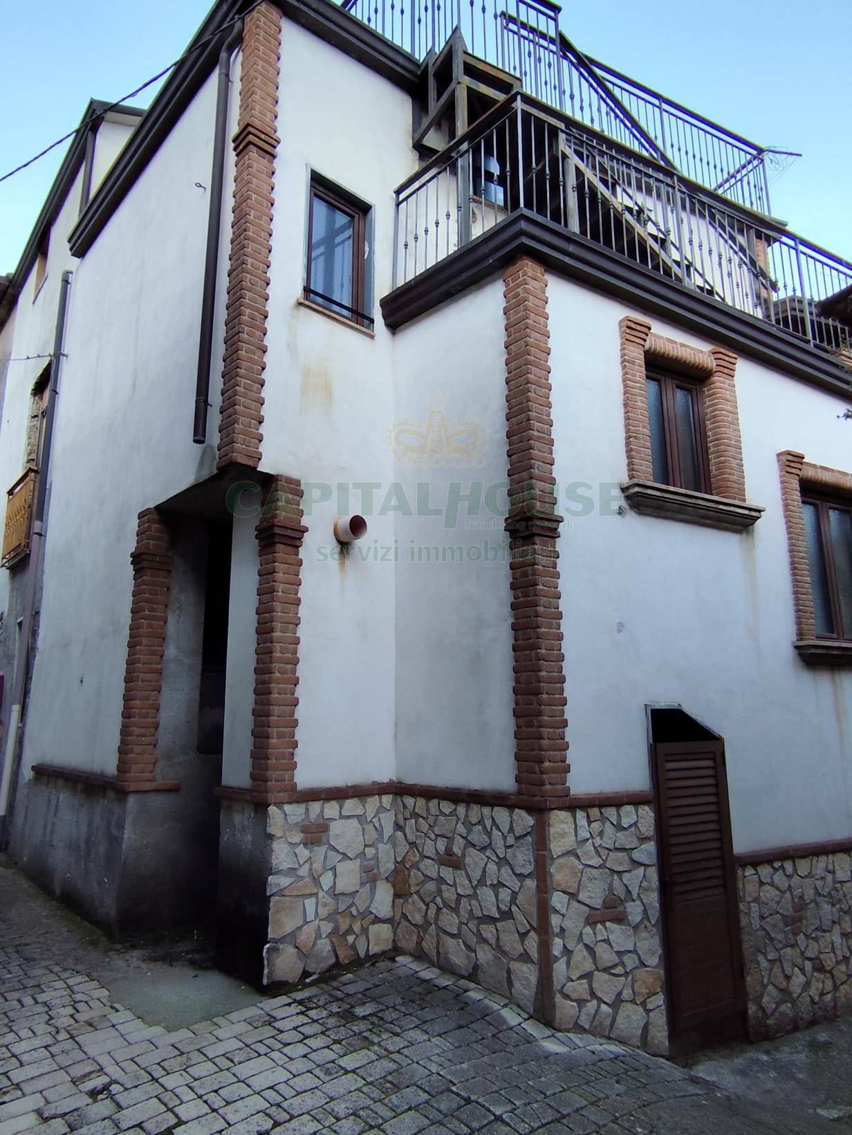 S.Indipendente in vendita a Mercato San Severino