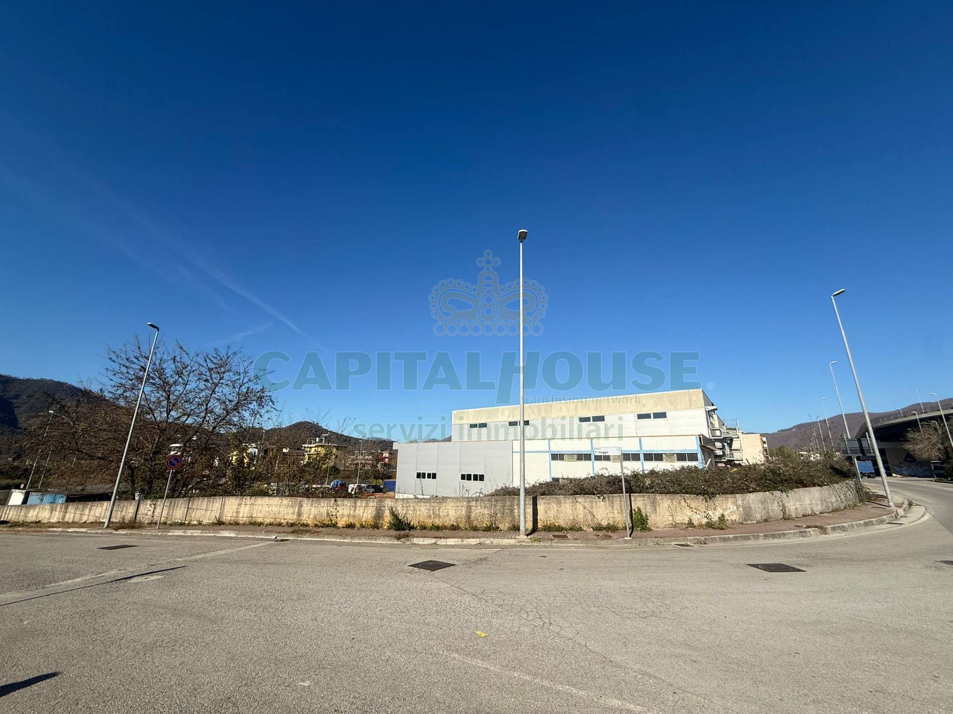 Terreno industriale in vendita a Baronissi