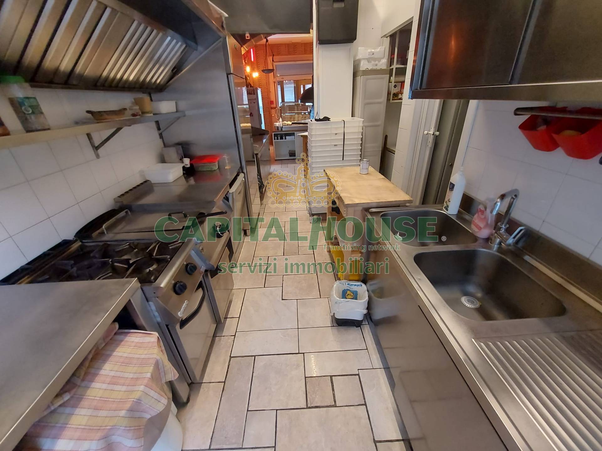 Attivit commerciale in vendita a Mercato San Severino