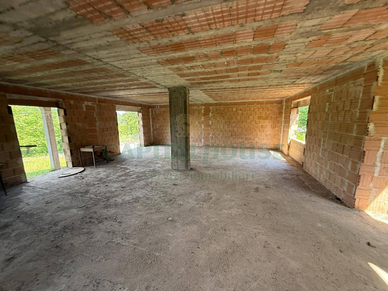 Villa bifamiliare in vendita a Fisciano