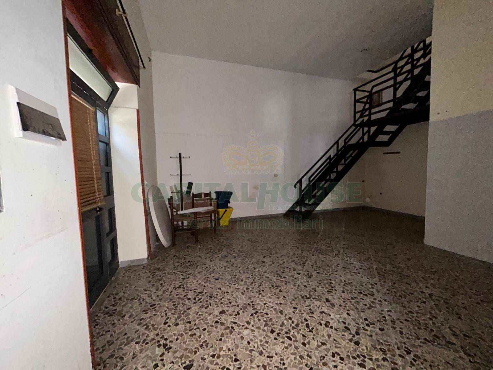 S.Indipendente in vendita a Mercato San Severino