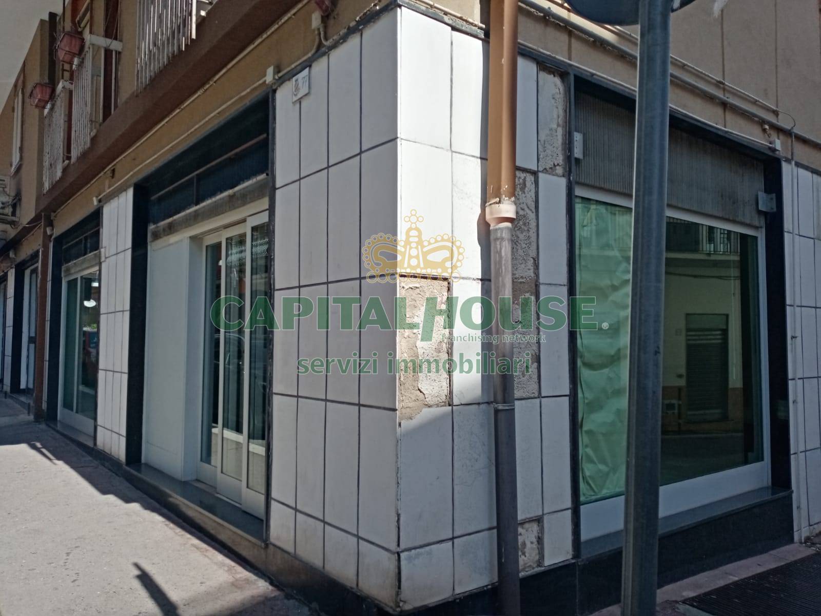 Commerciale in affitto a Siano