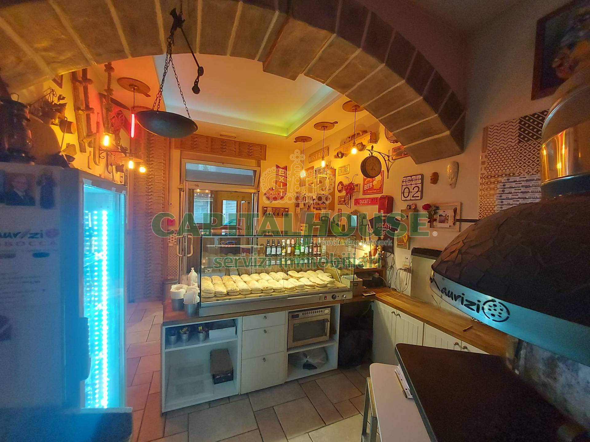 Attivit commerciale in vendita a Mercato San Severino