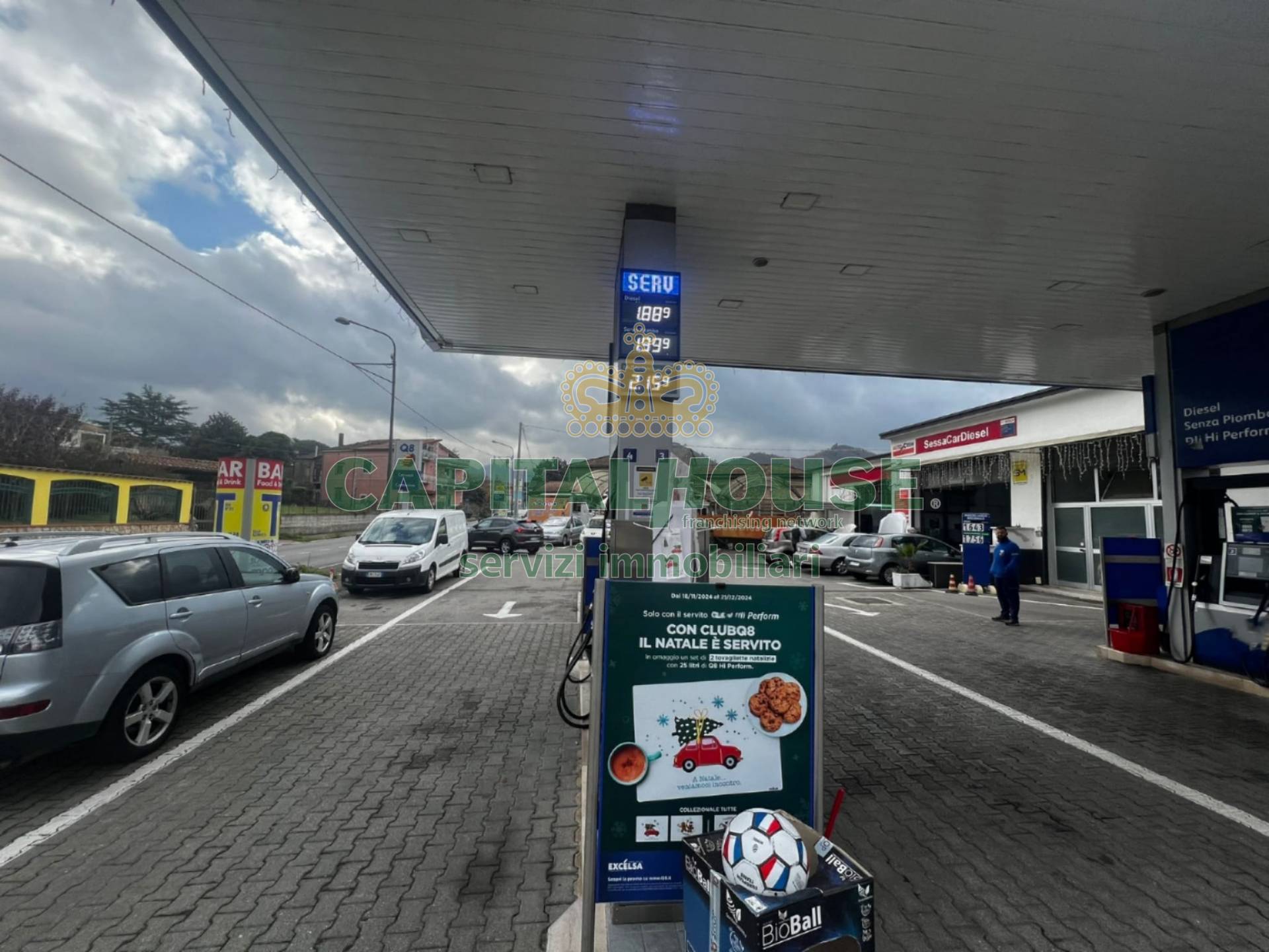 Commerciale in vendita a Fisciano