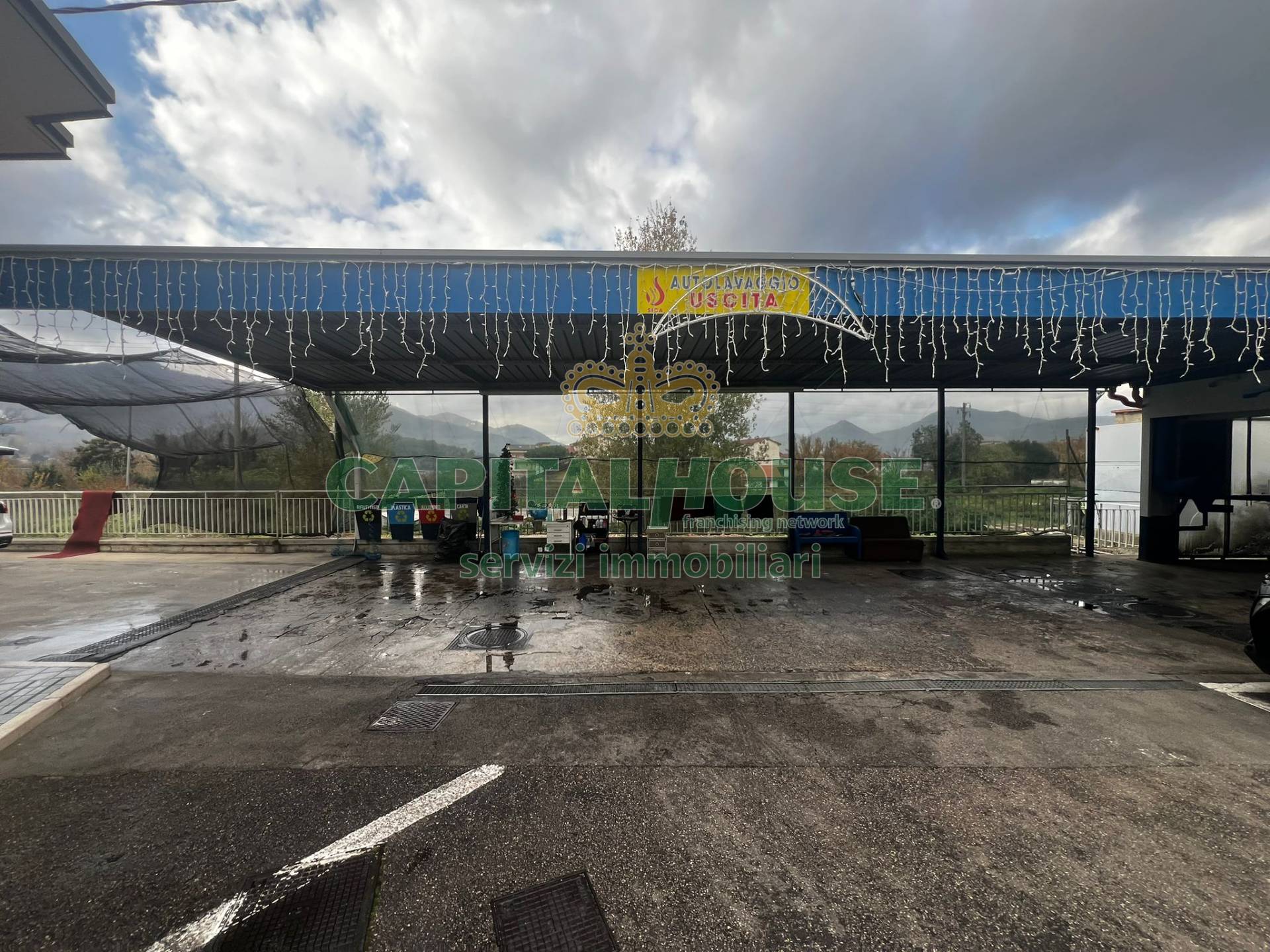 Commerciale in vendita a Fisciano