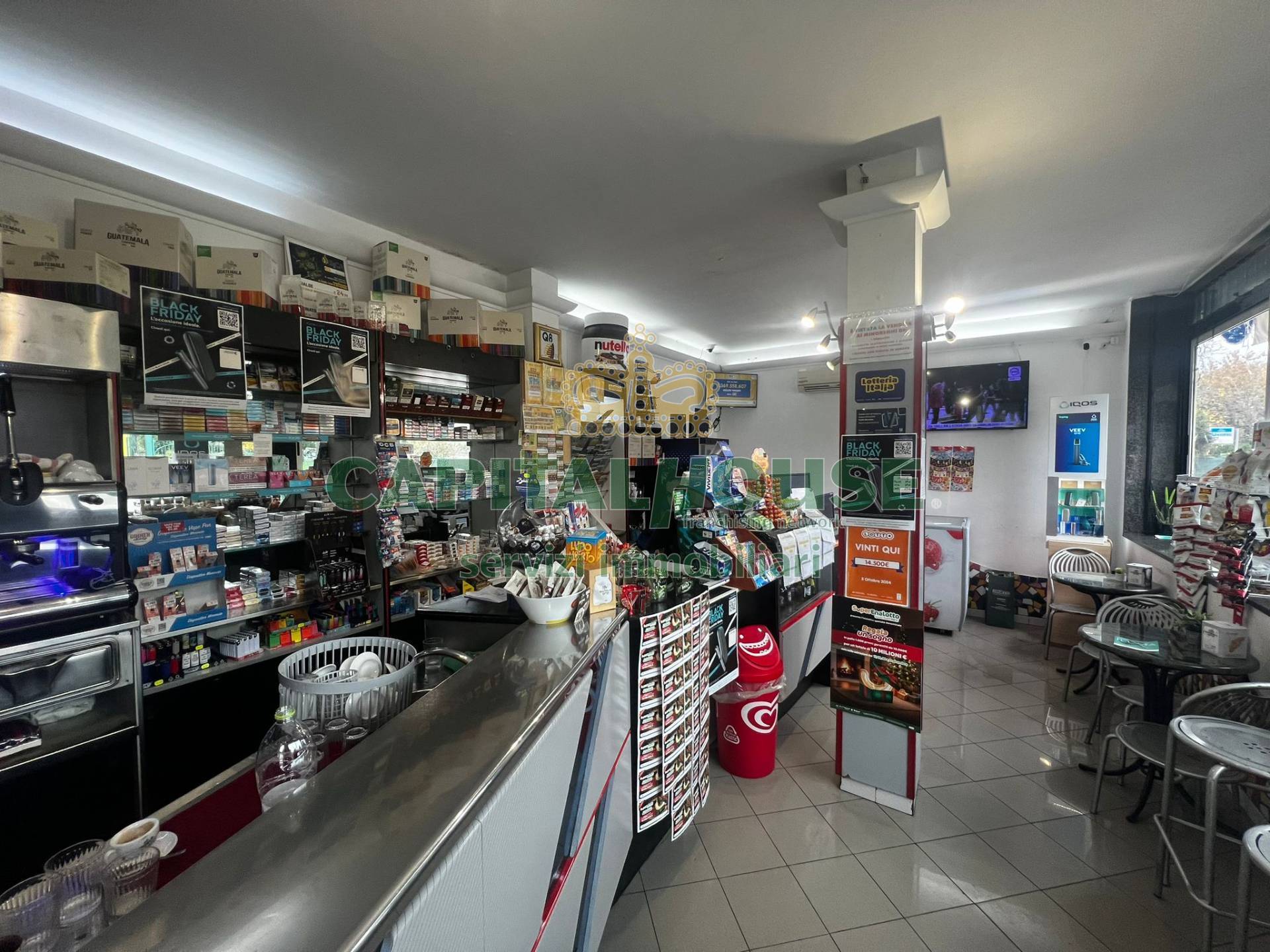 Commerciale in vendita a Fisciano