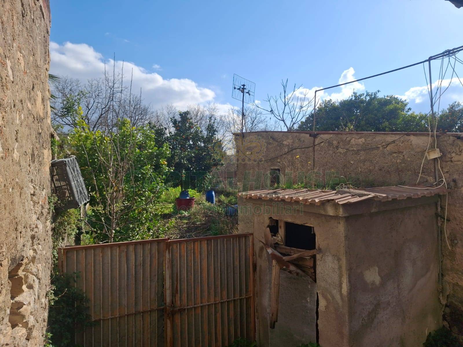 S.Indipendente in vendita a Mercato San Severino