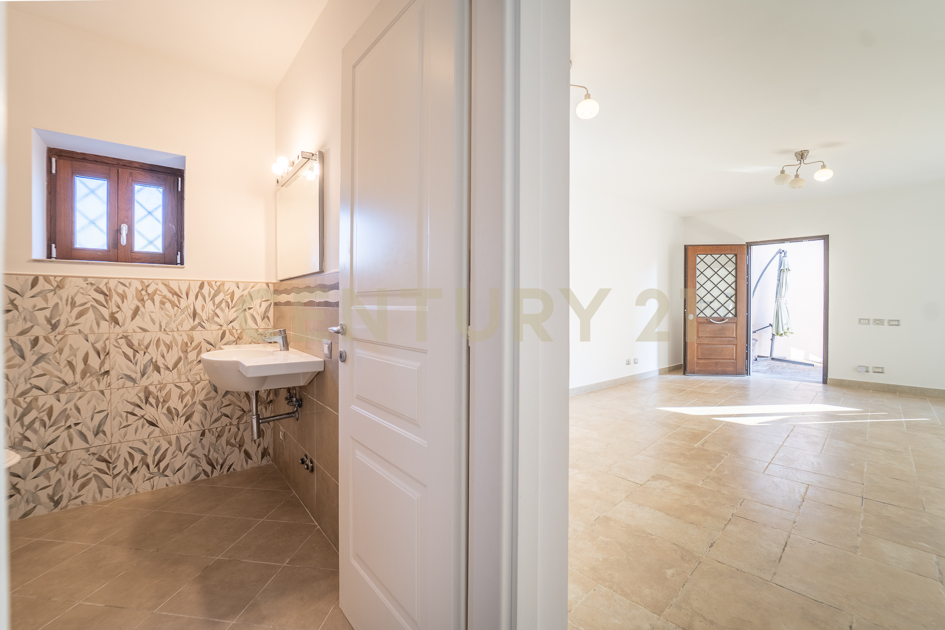 Casa indipendente con terrazzo in via appia nuova 17, Albano Laziale