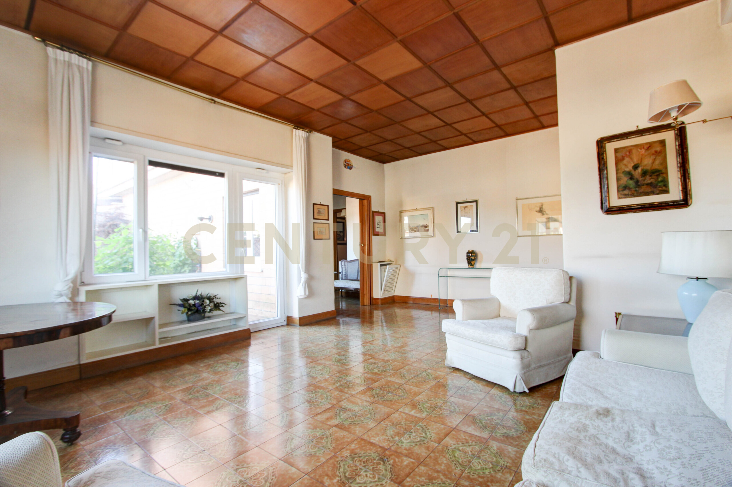 Attico con giardino in via pio fo� 35, Roma