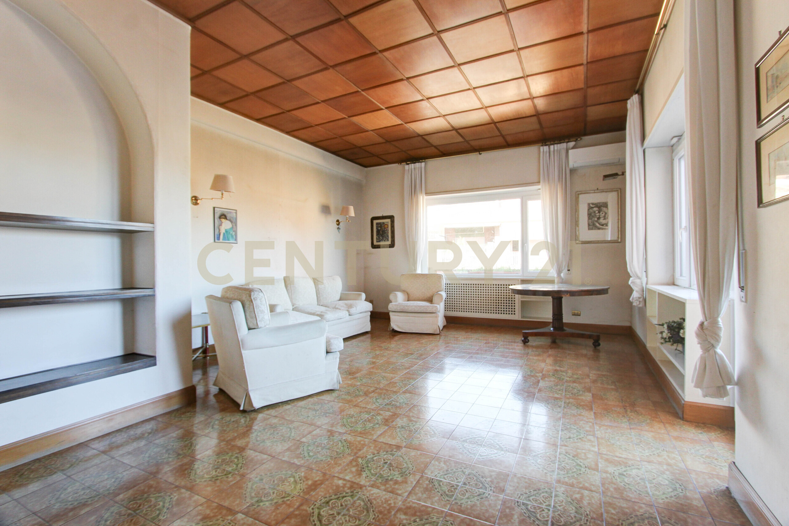 Attico con giardino in via pio fo� 35, Roma