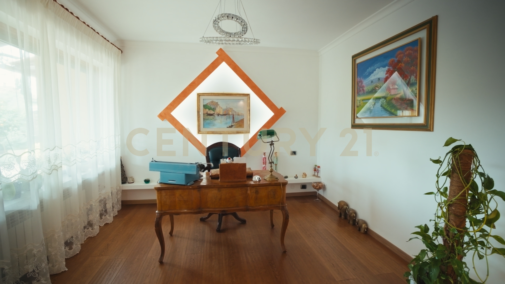 Villa con giardino in via delle ginestre 13, Sacrofano