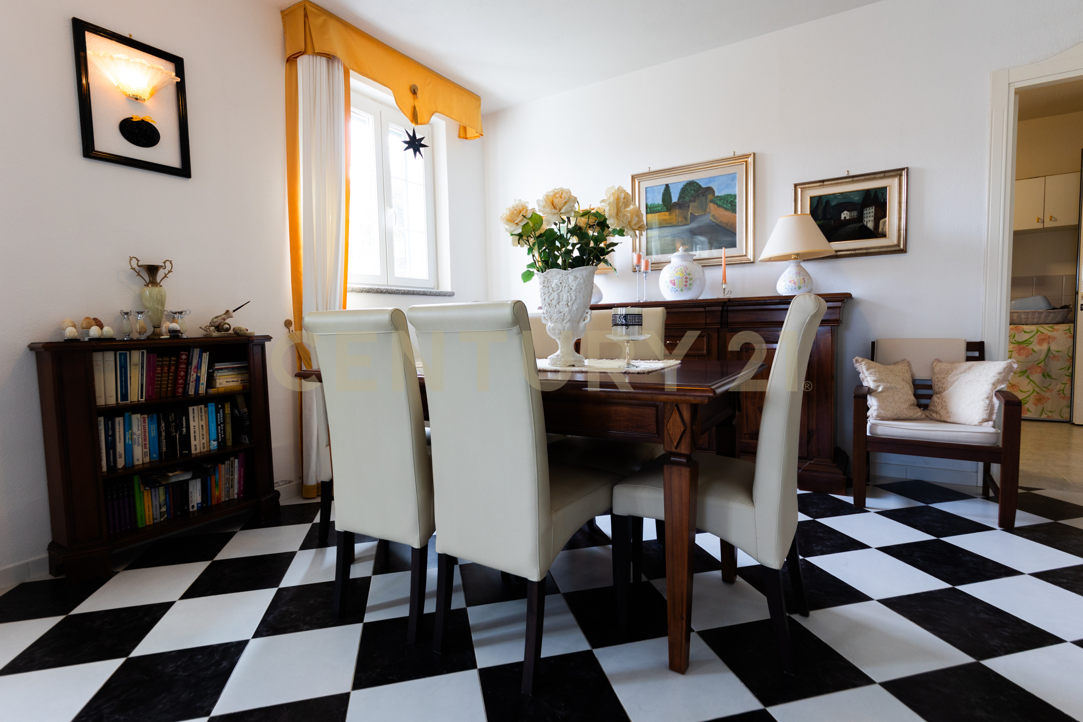 Villa con giardino in via giacomo puccini 38, Tempio Pausania