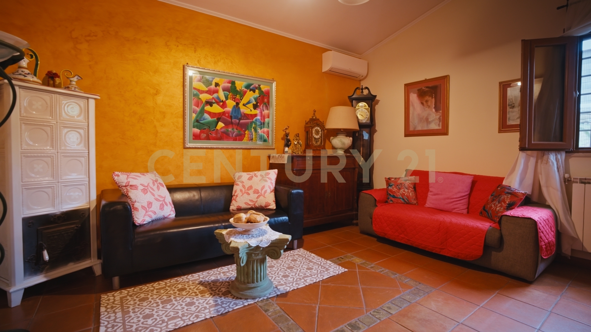 Villa con giardino in via delle ginestre 13, Sacrofano