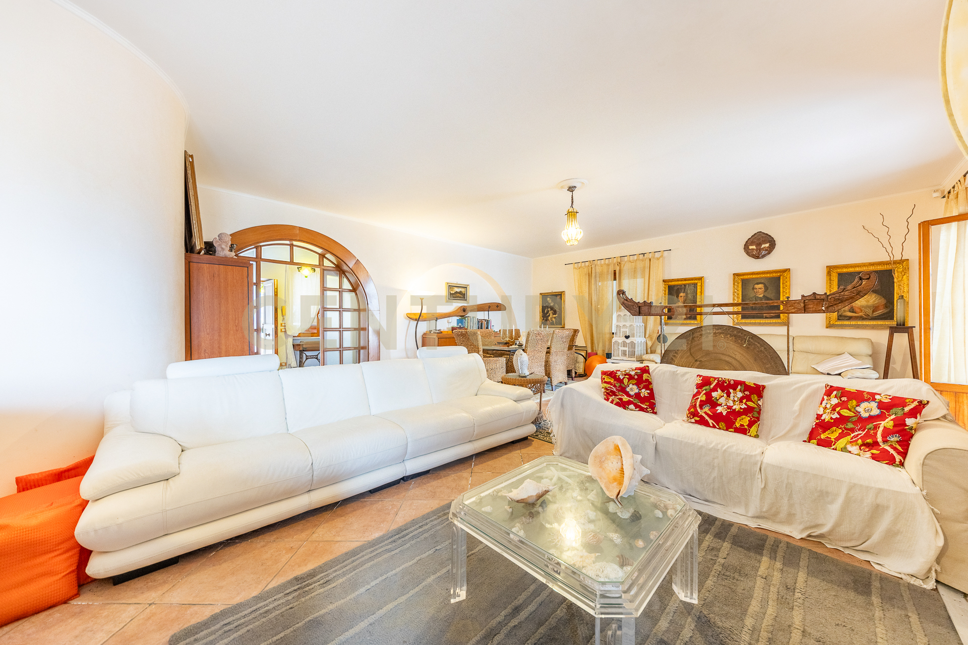 Villa con giardino in via calabria 4, Ardea