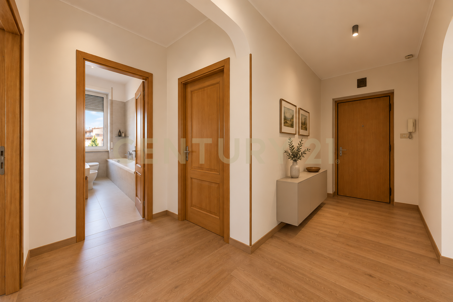 Trilocale da ristrutturare in via etruschi 5, Anzio