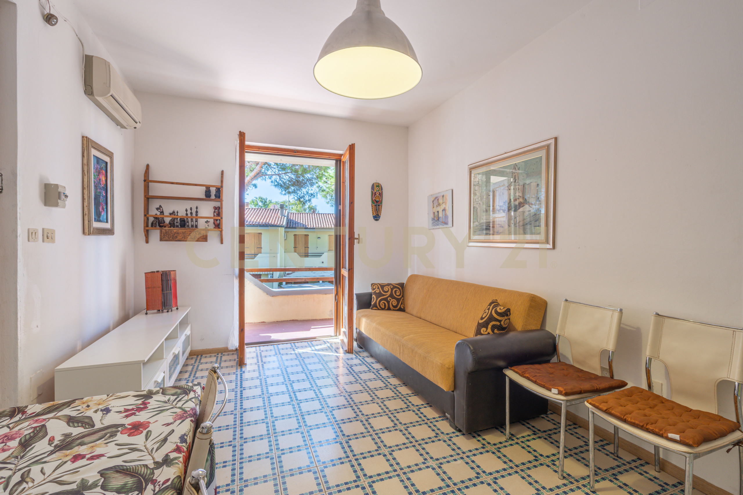 Trilocale con giardino in sp81, Sorso