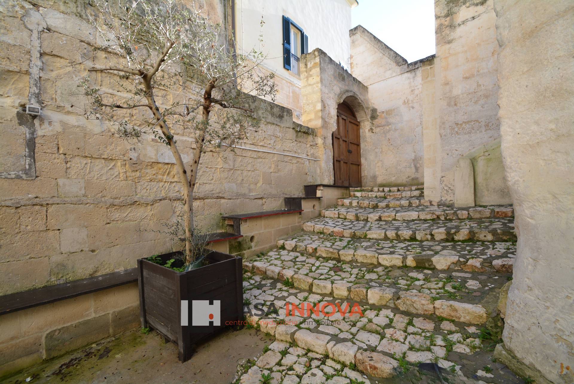 Locale Commerciale in affitto a Matera, Centro storico