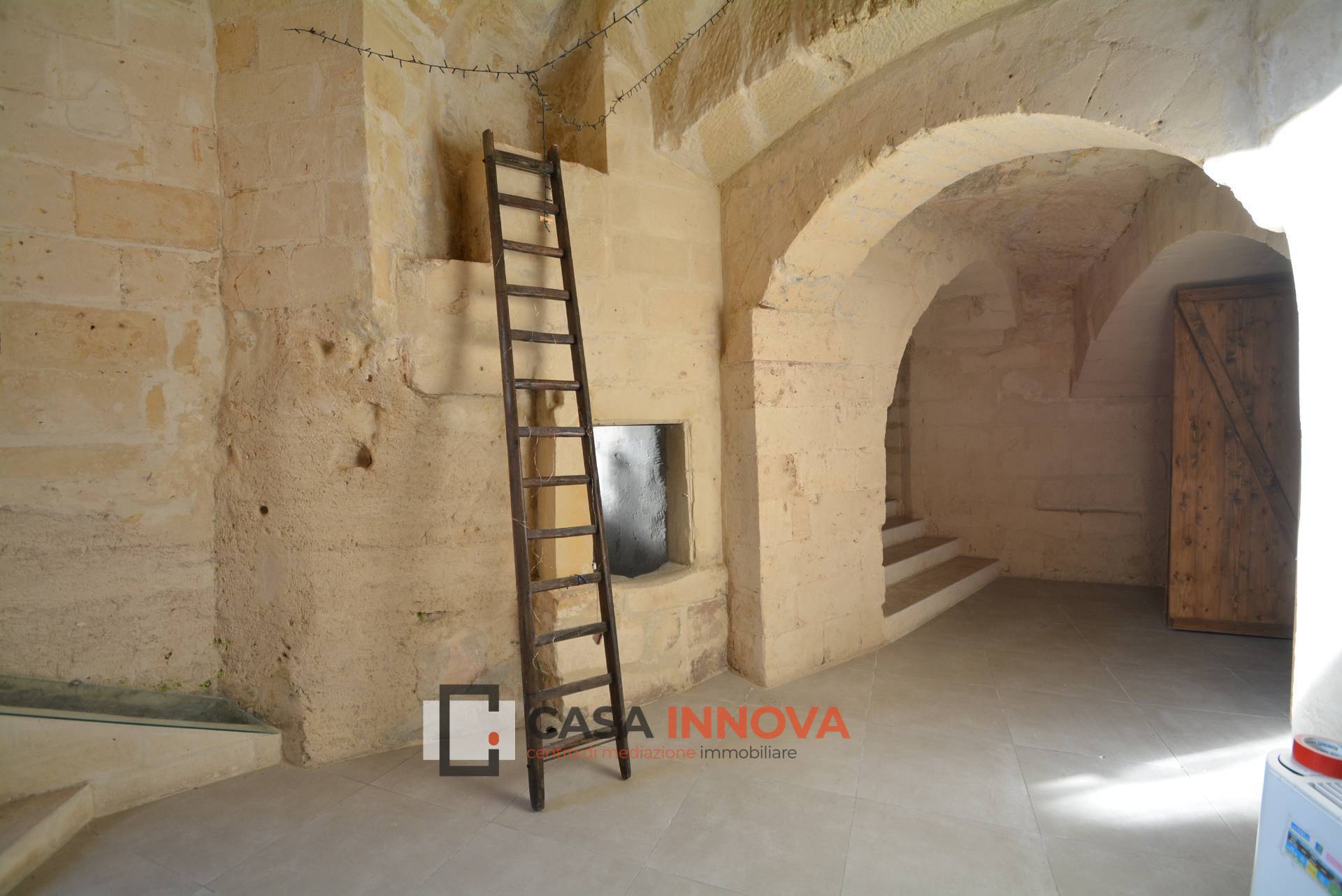 Locale Commerciale in affitto a Matera, Centro storico