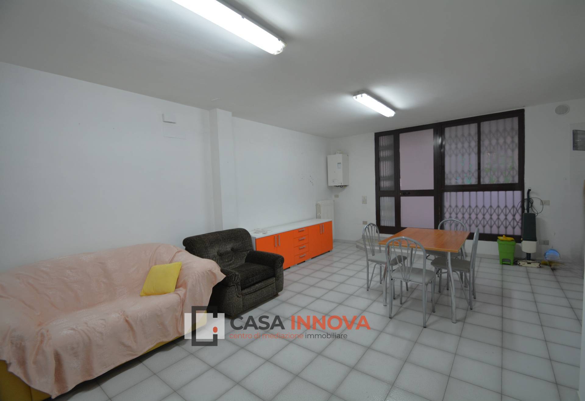 Magazzino in vendita a Matera, Semicentro Nord