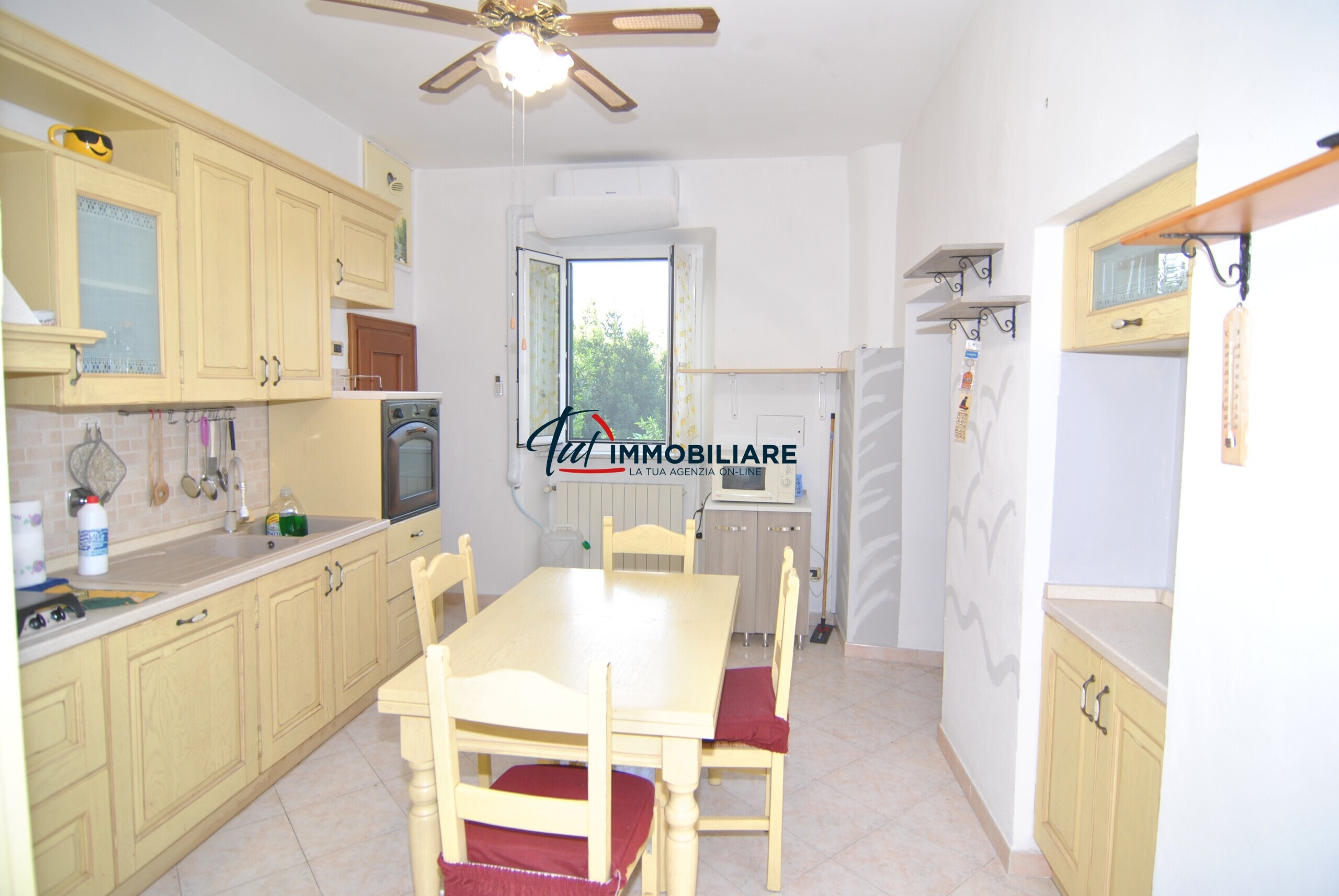 Trilocale in vendita in piazza gavi 5, Livorno