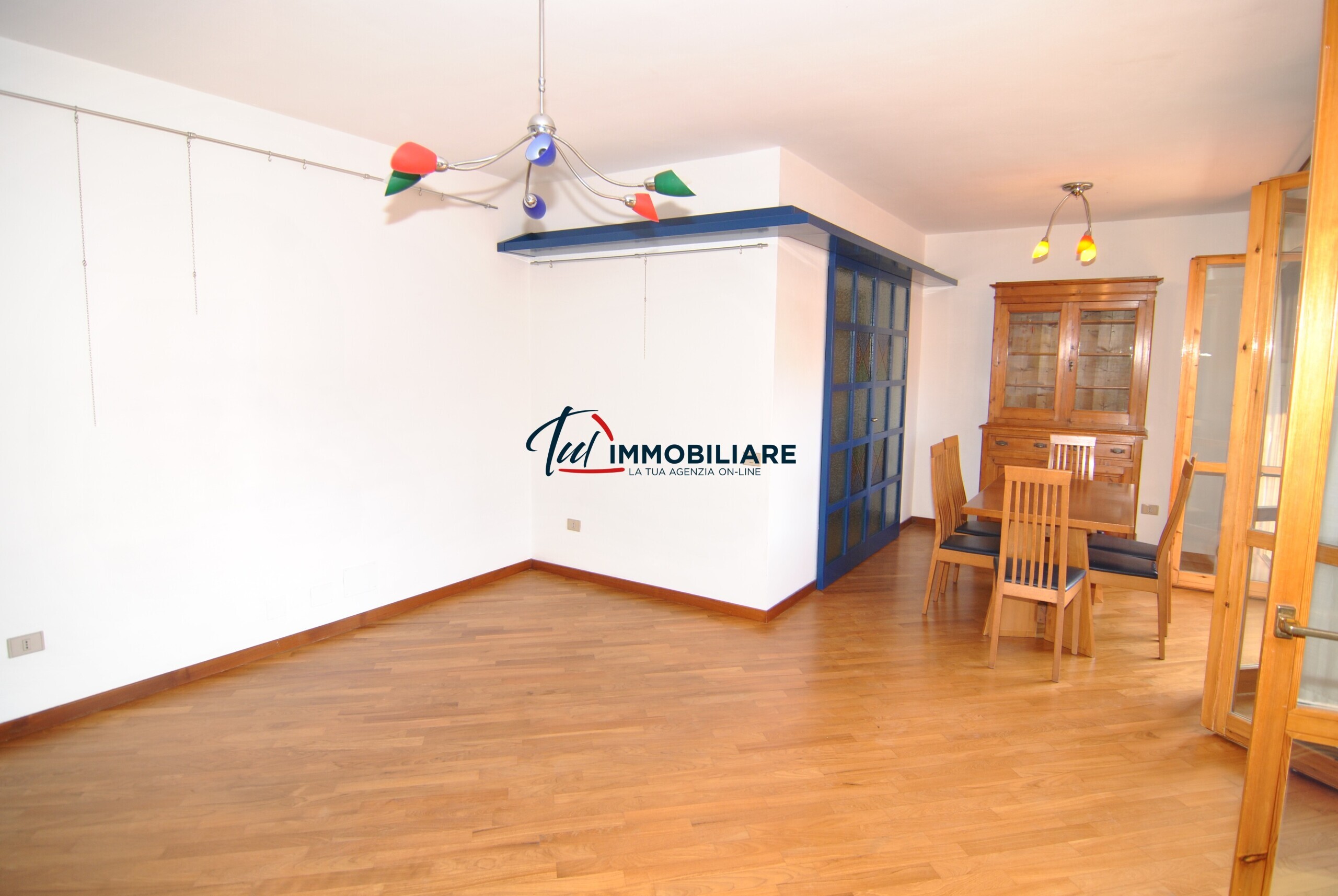 Appartamento con giardino in via jean monnet 4, Livorno