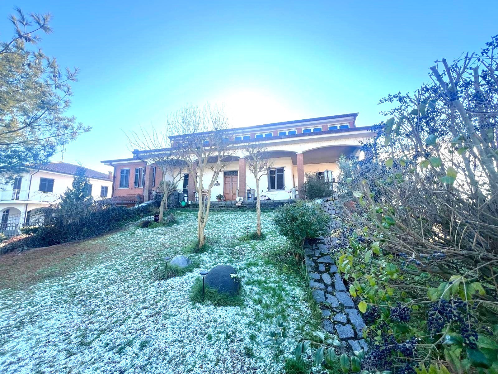 Casa indipendente con terrazzo in via pertengo 56, Costanzana