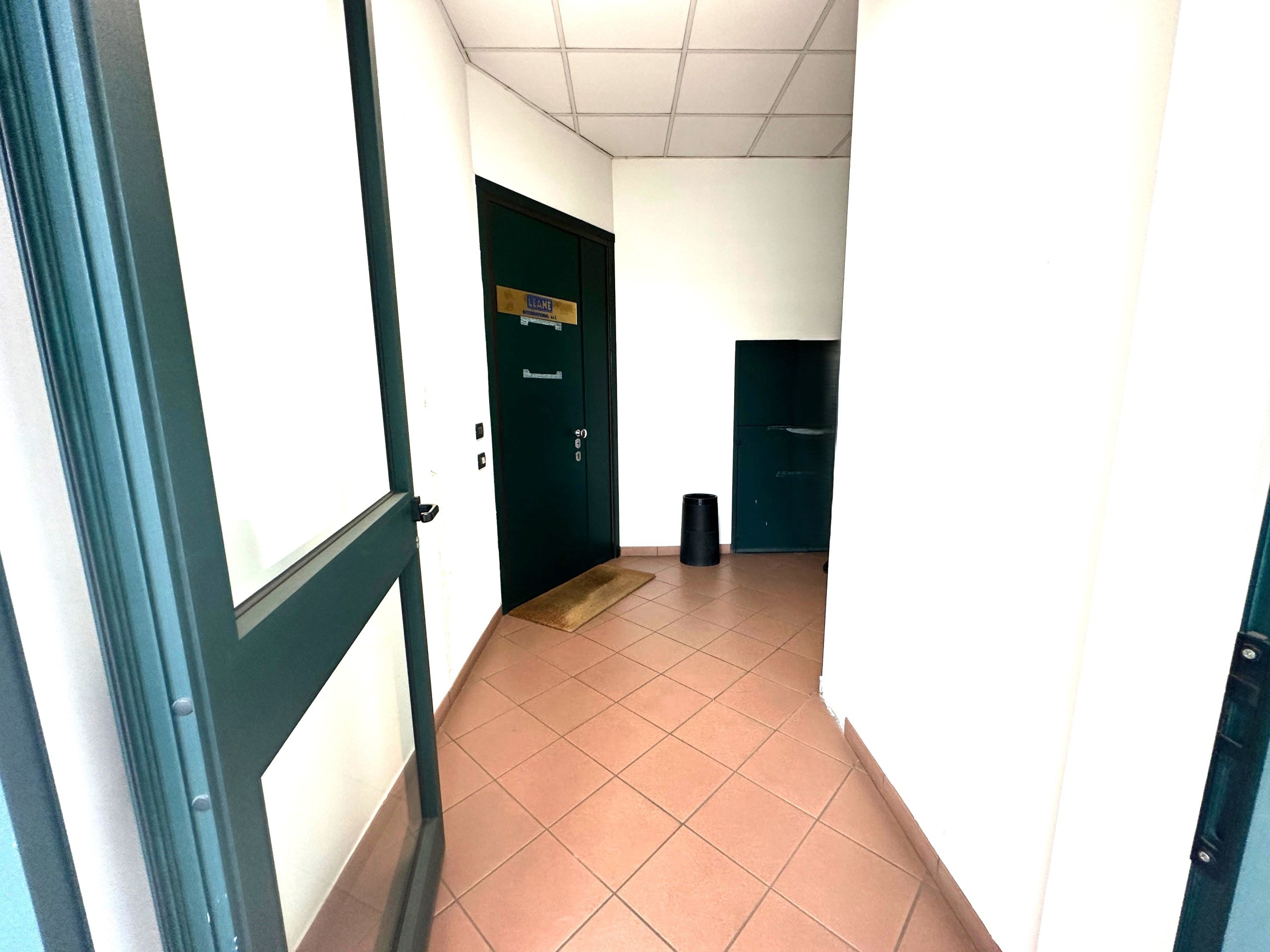 Locale commerciale in vendita in via dei mestieri 8, Concorezzo