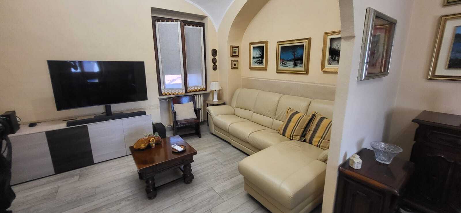 Quadrilocale in vendita in via francesco donato 7, Vercelli