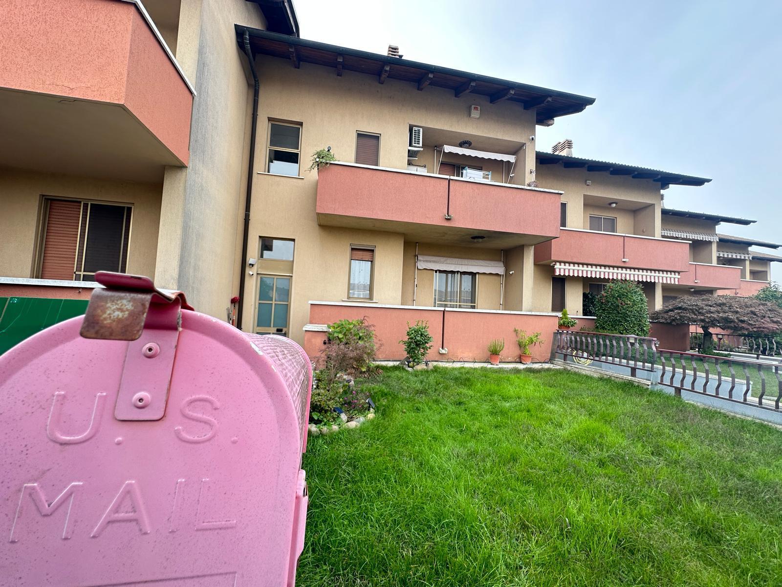 Casa indipendente con giardino in via marilla rigazio 22, Vercelli