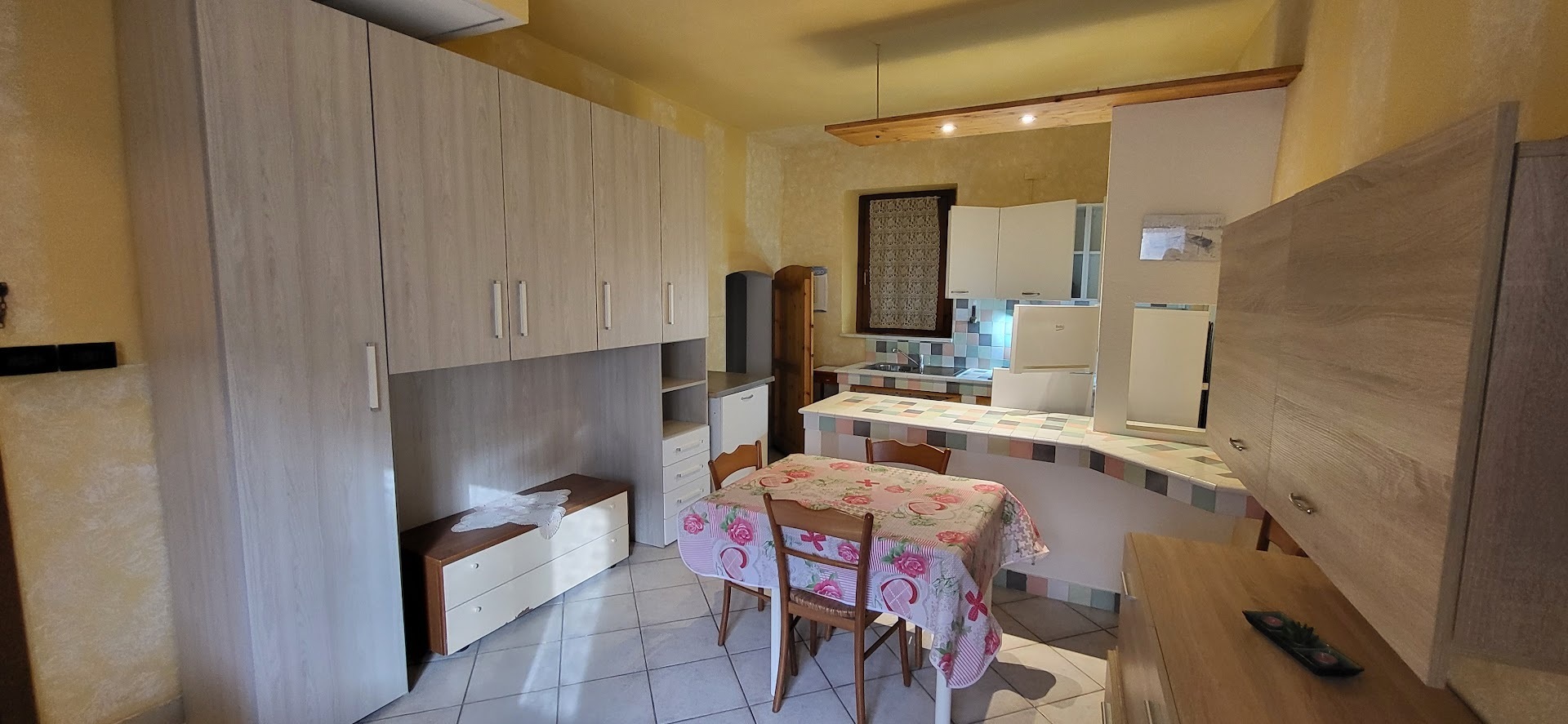 Monolocale con box in via avvocato pietro bellardone 52, Vercelli