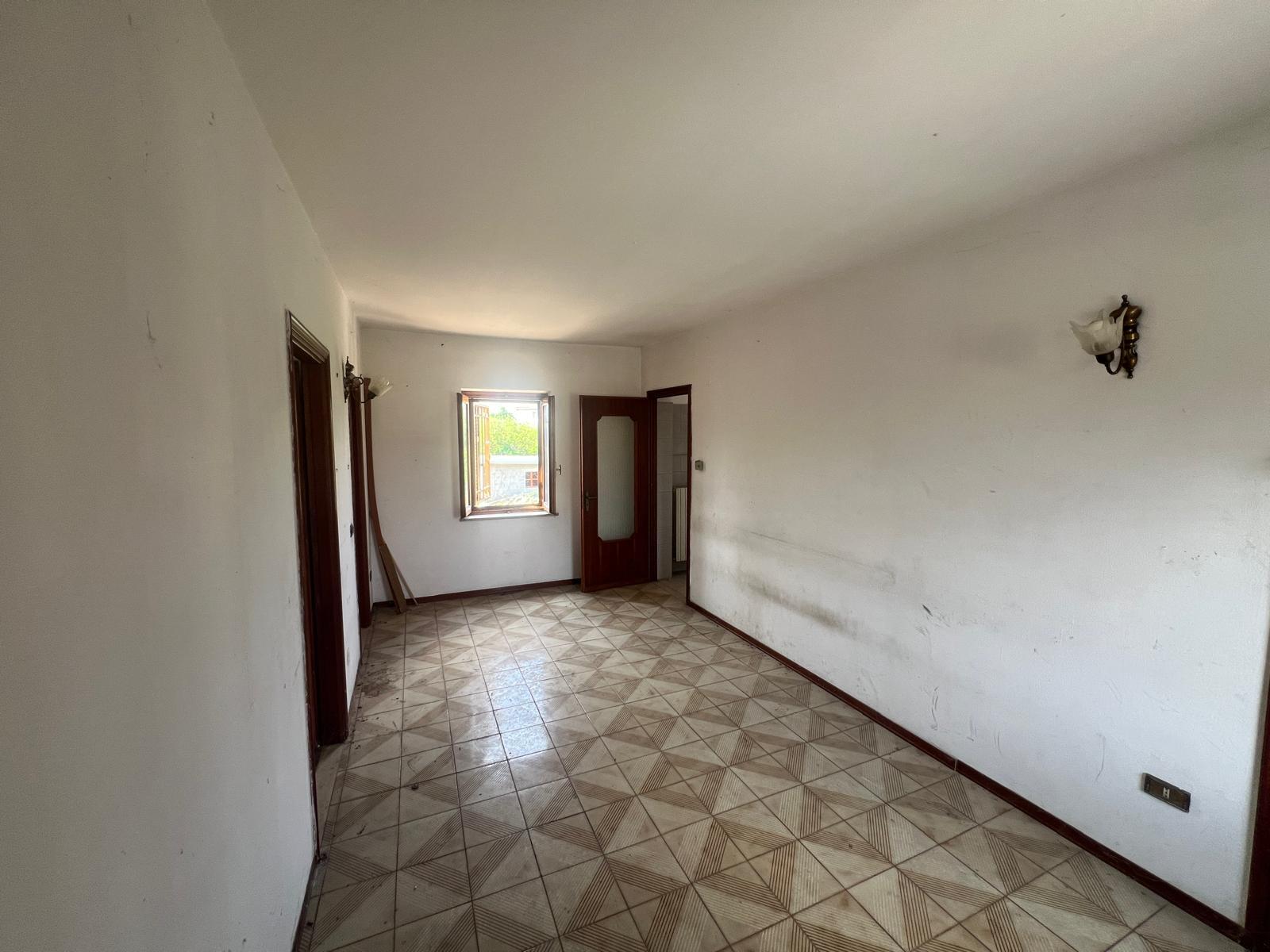 Casa indipendente con giardino in via roma 1, Formigliana