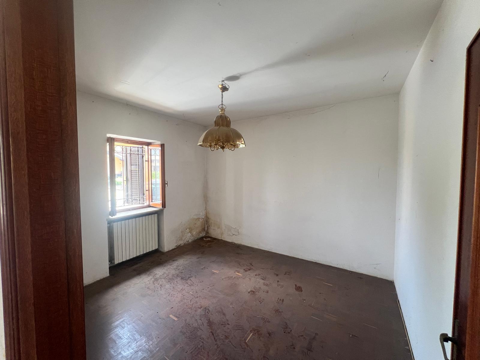 Casa indipendente con giardino in via roma 1, Formigliana