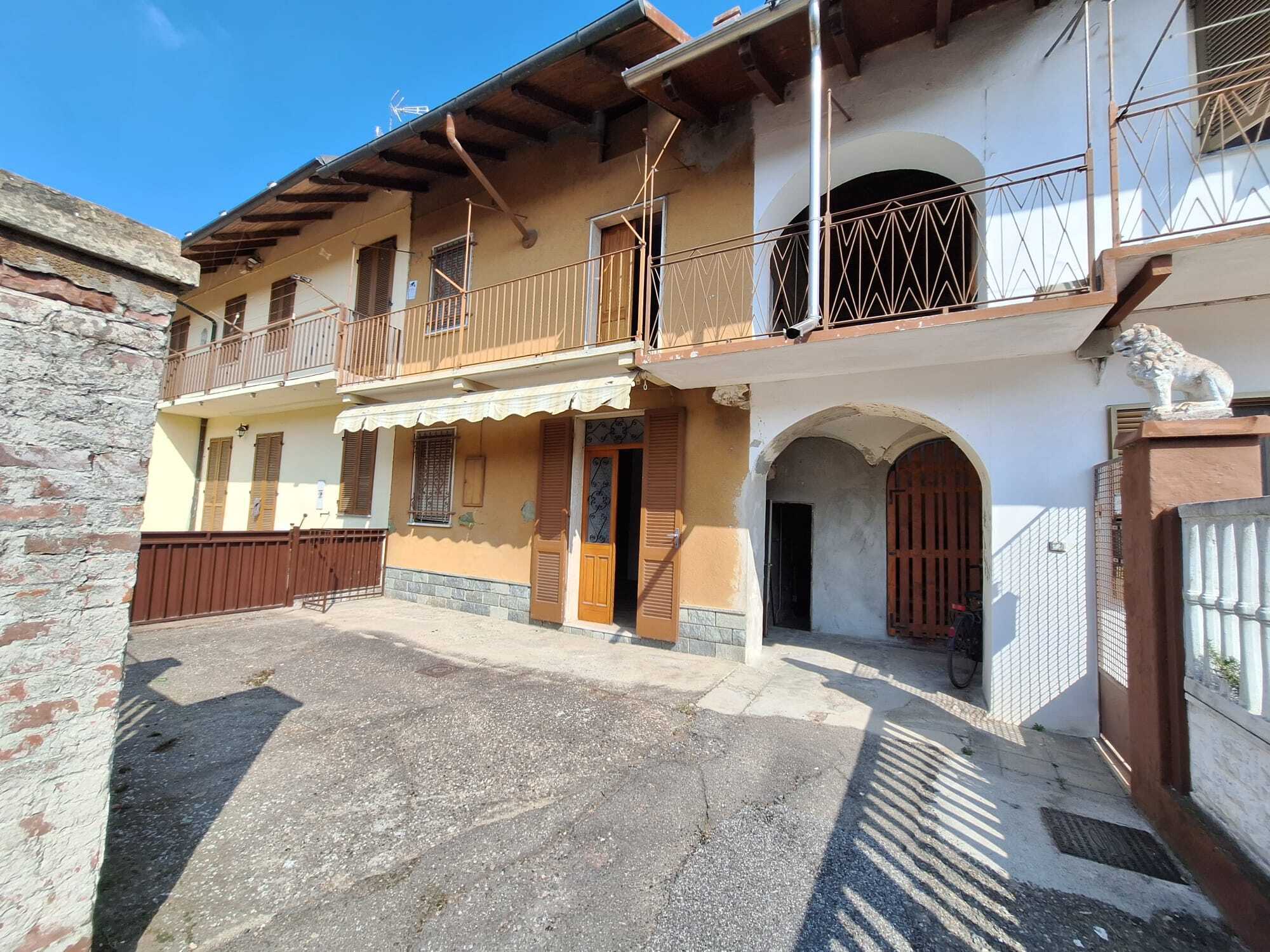 Casa indipendente da ristrutturare in via vittorio veneto 5, Prarolo