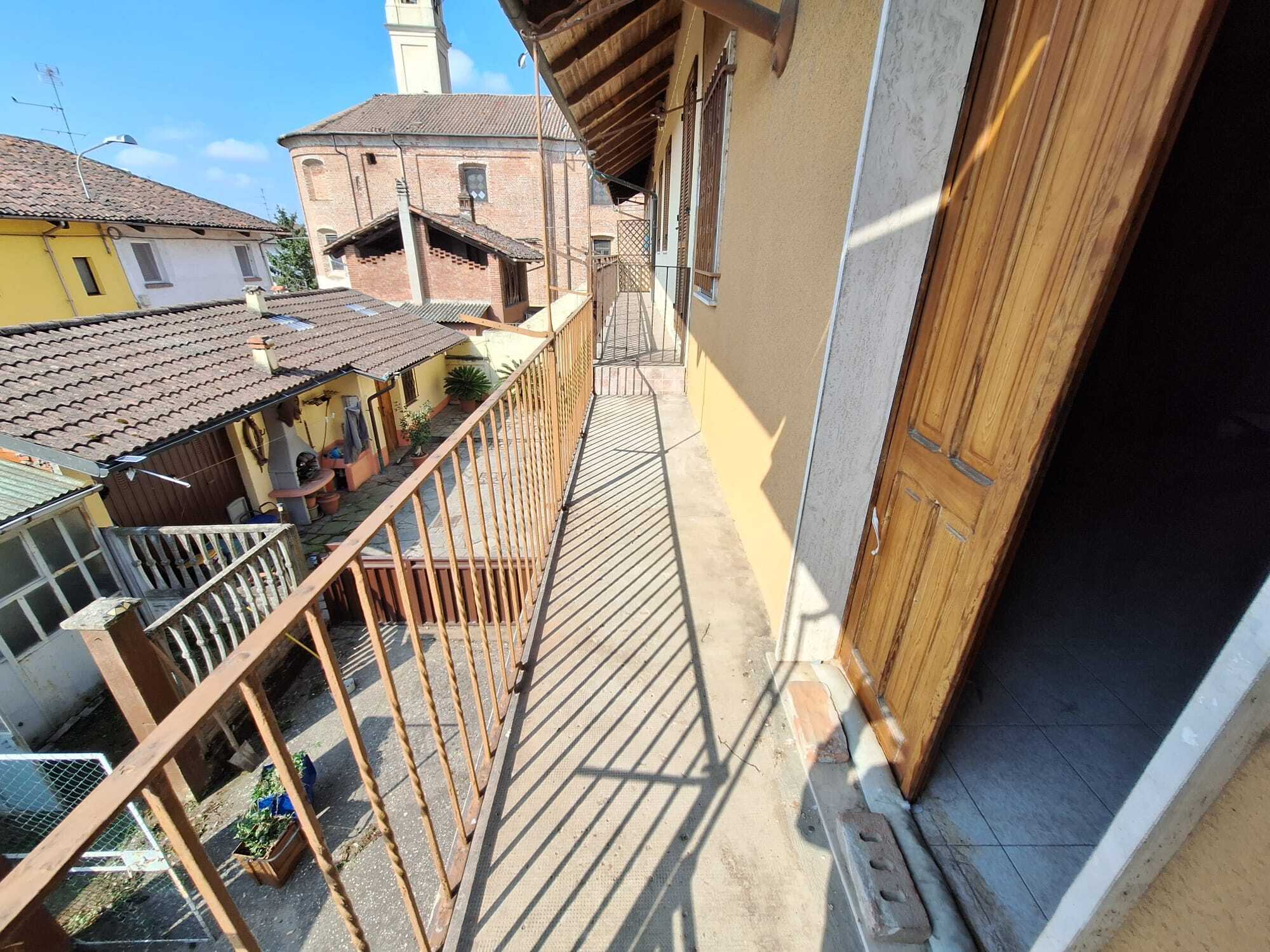 Casa indipendente da ristrutturare in via vittorio veneto 5, Prarolo