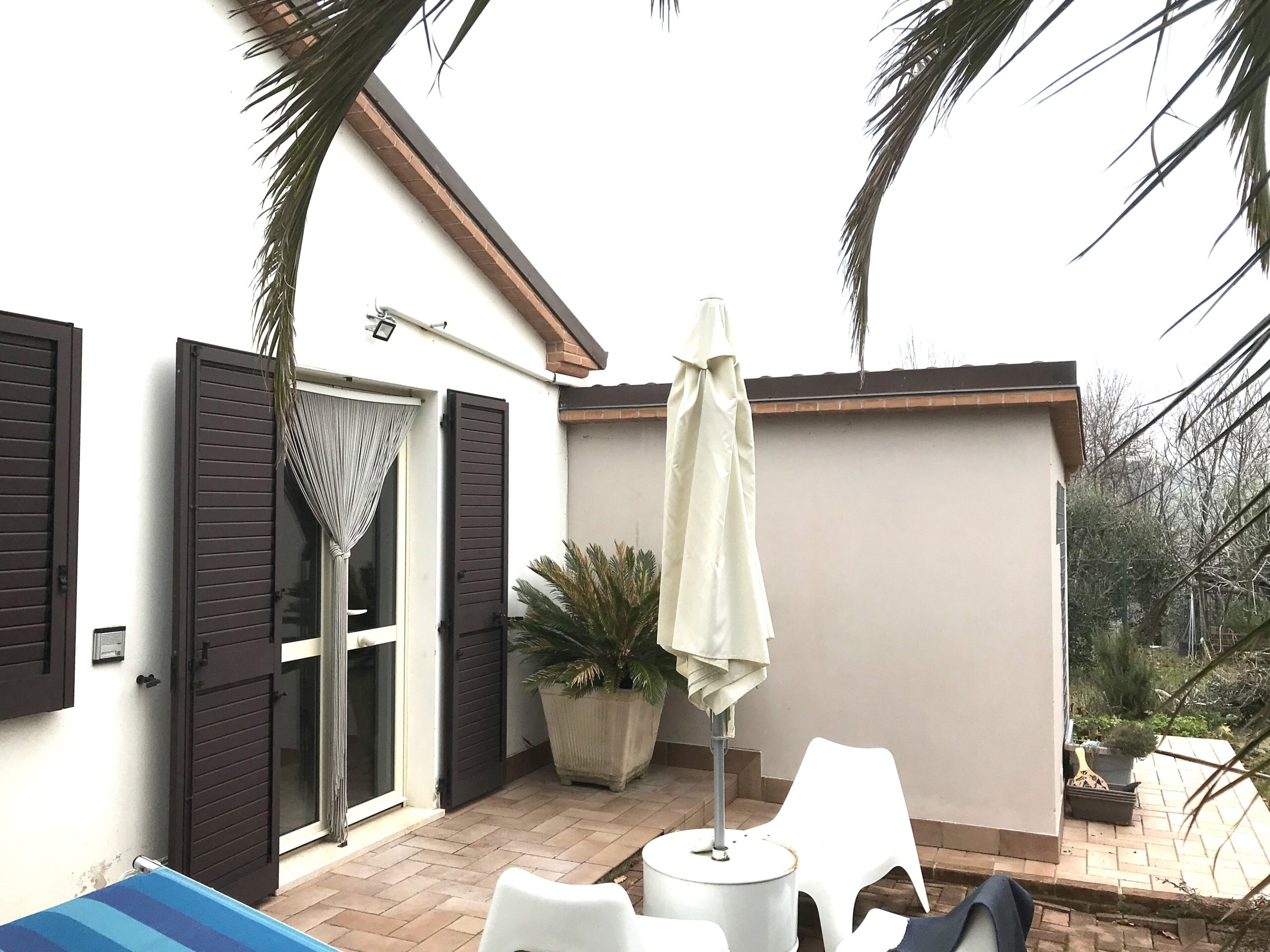 Casa indipendente con giardino in strada del giardino 180, Senigallia