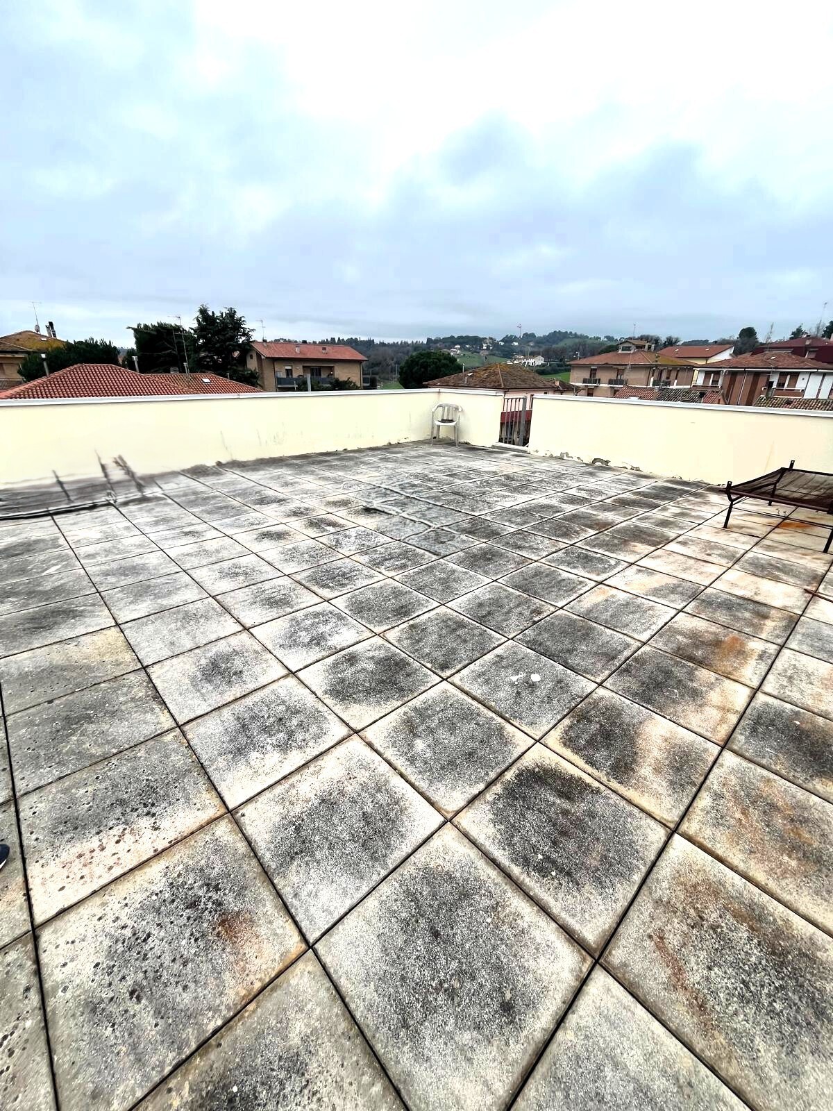 Quadrilocale con giardino a Senigallia