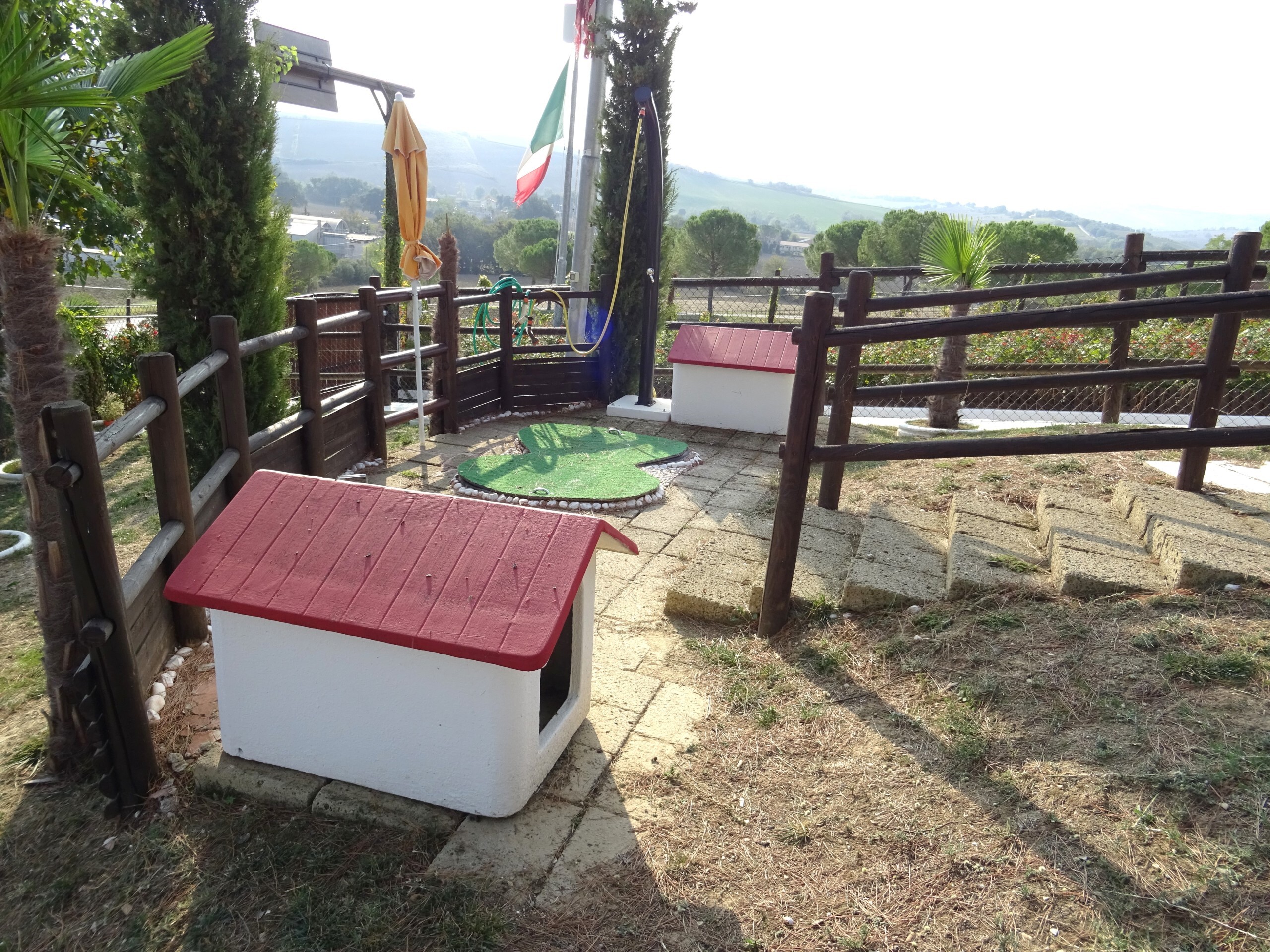 Casa indipendente con giardino a Ostra Vetere