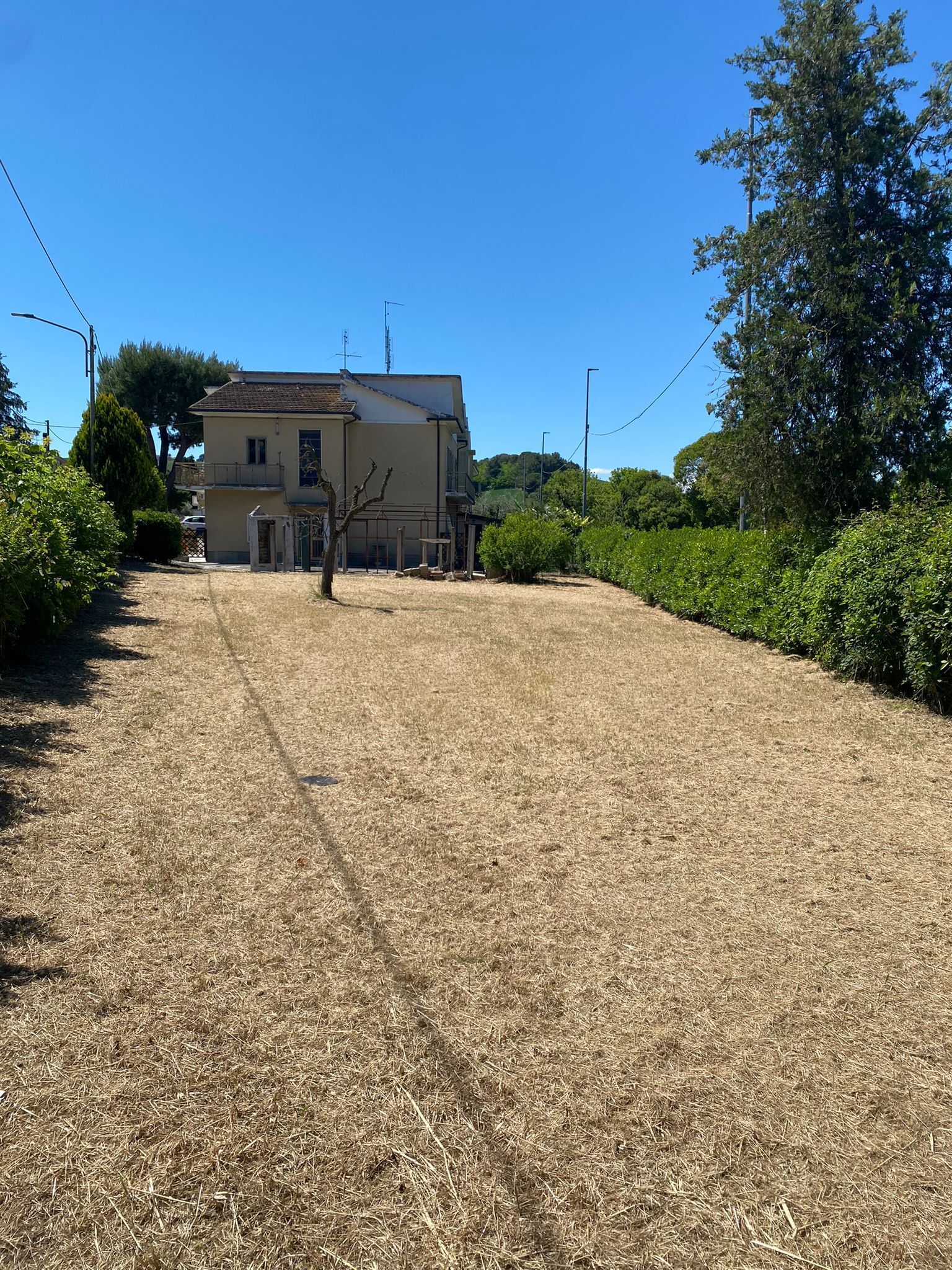 Casa indipendente con giardino a Senigallia