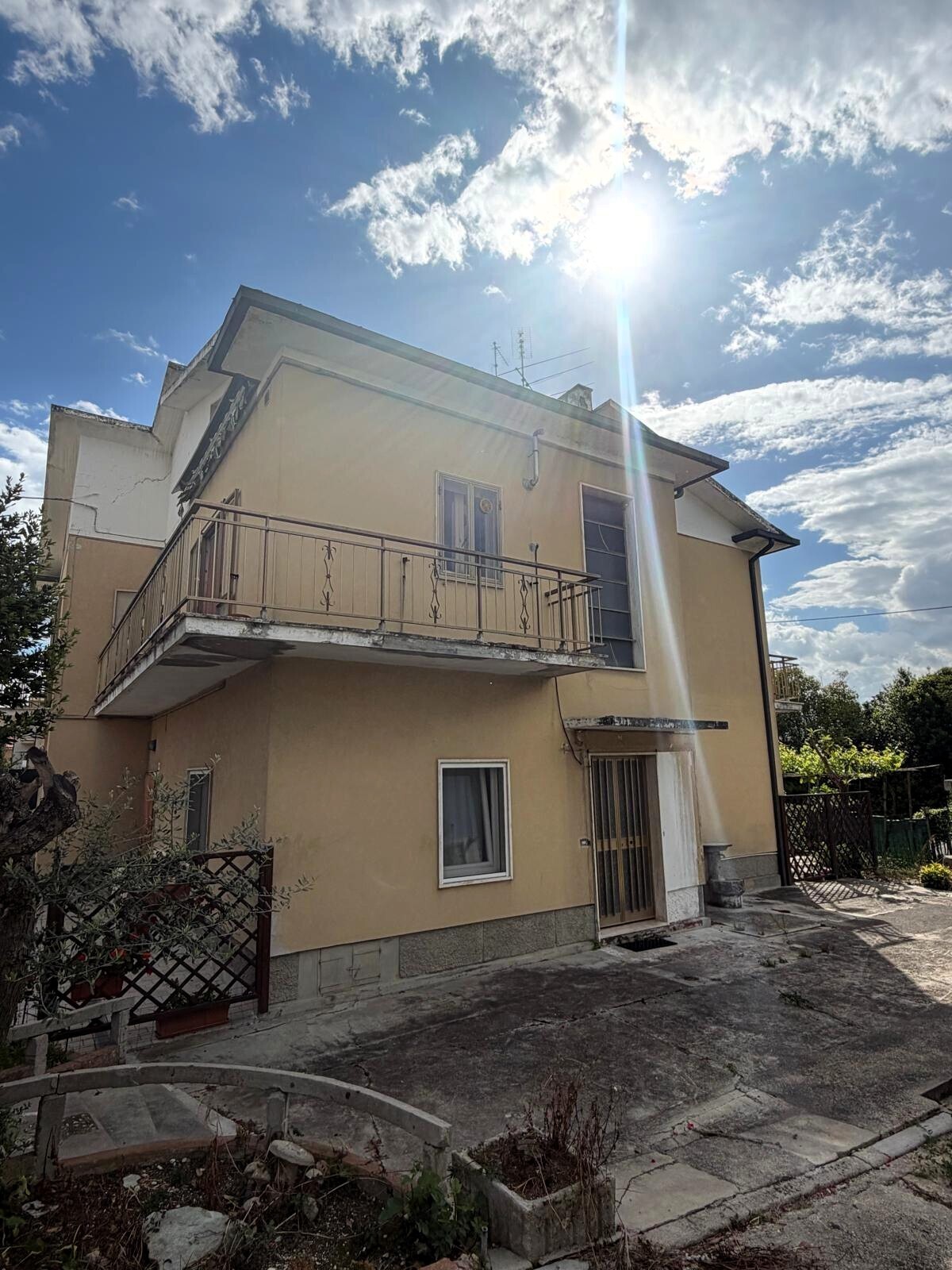 Casa indipendente con giardino a Senigallia
