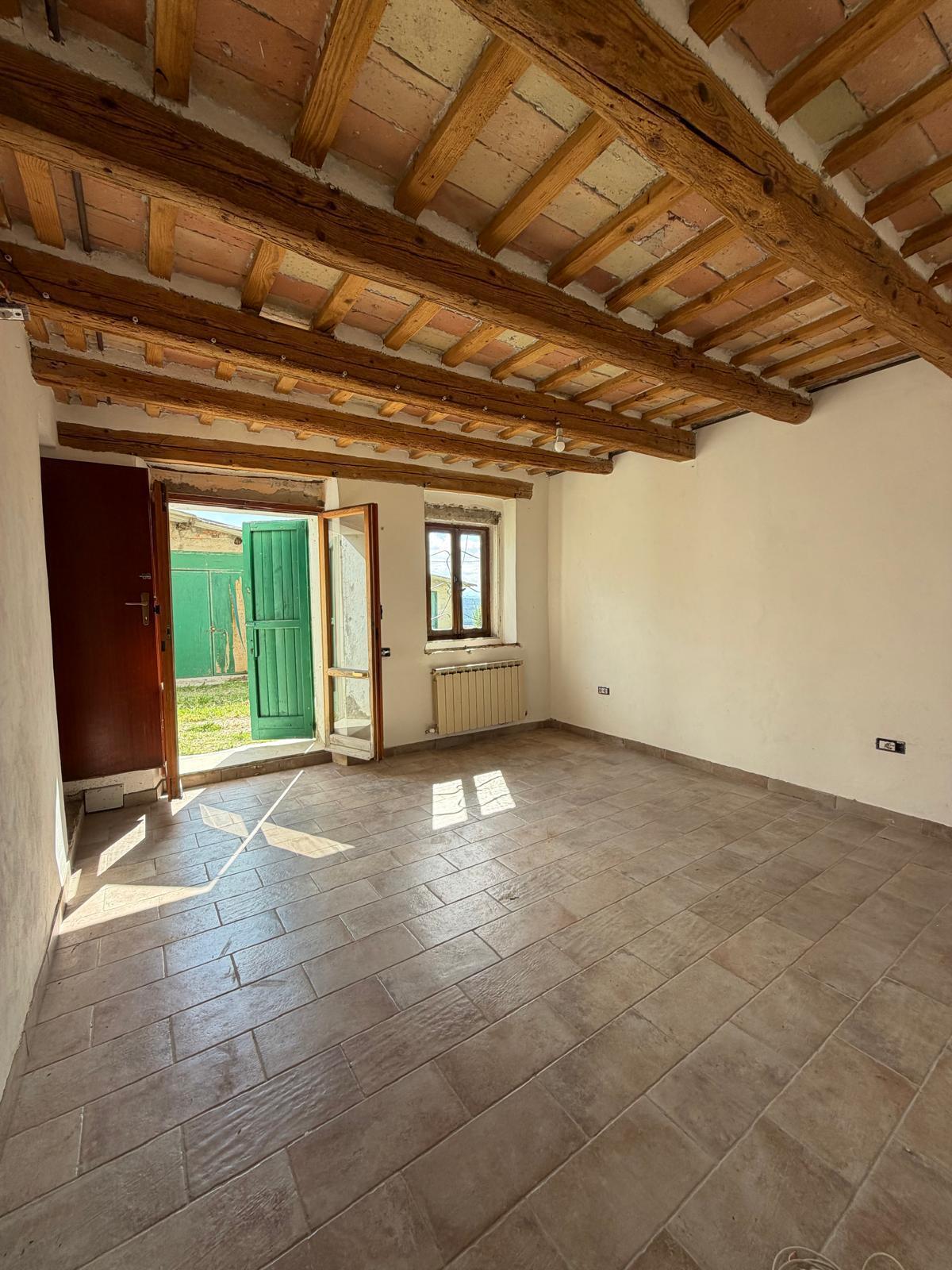 Villetta a schiera da ristrutturare a Ostra
